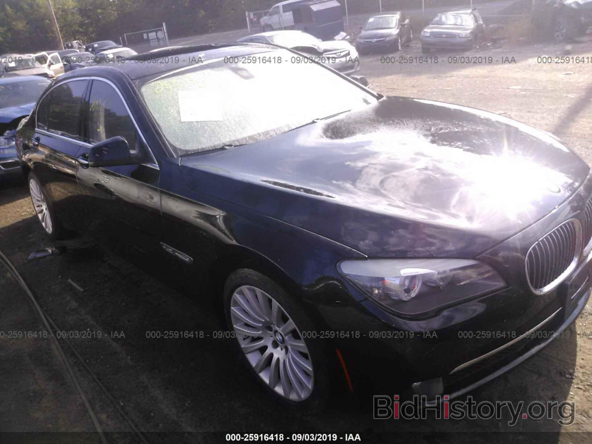 Photo WBAKC8C5XCC435677 - BMW 750 2012