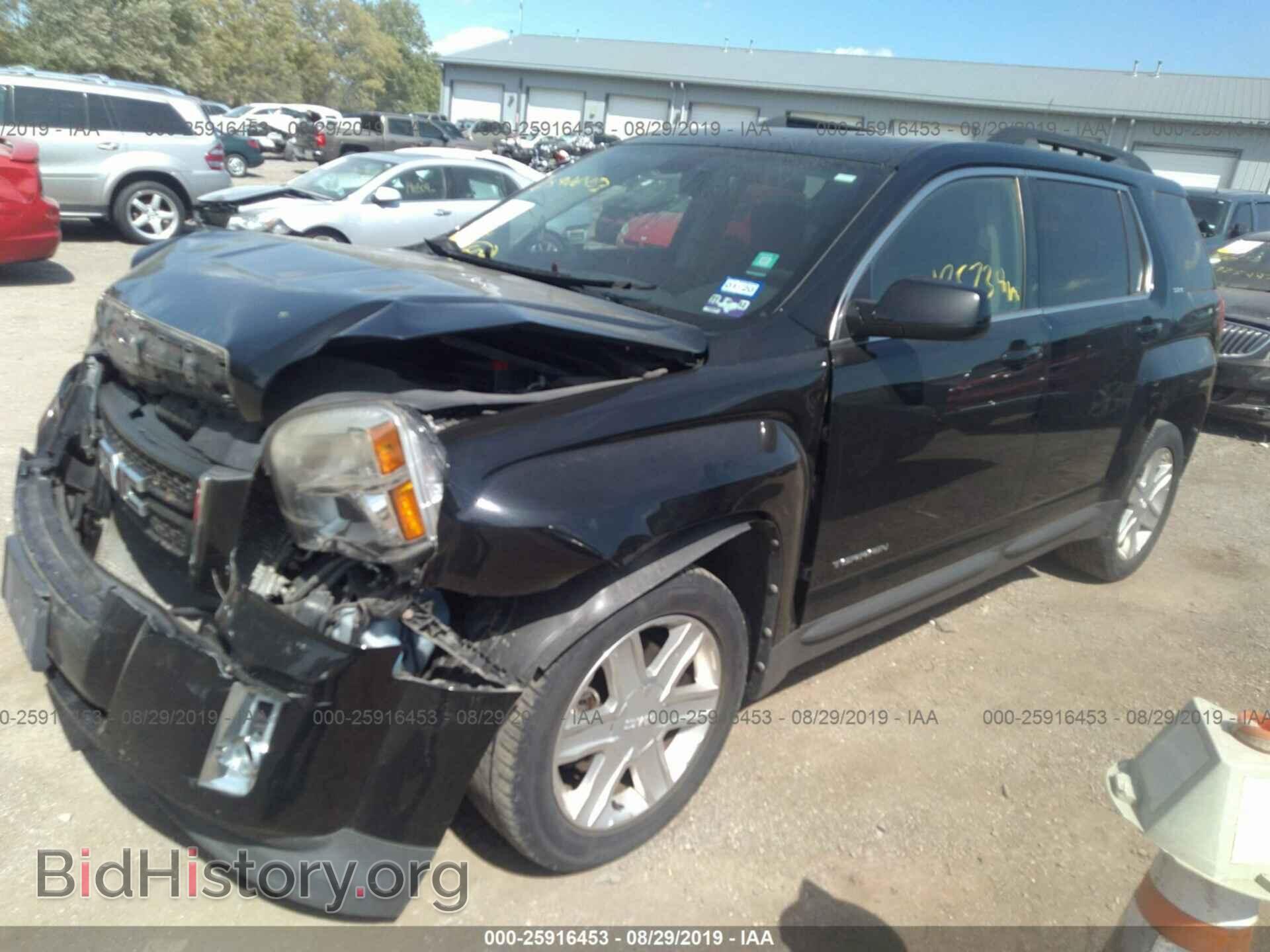 2011 GMC TERRAIN - VIN: 2CTALSEC2B6247609 - Photo 2