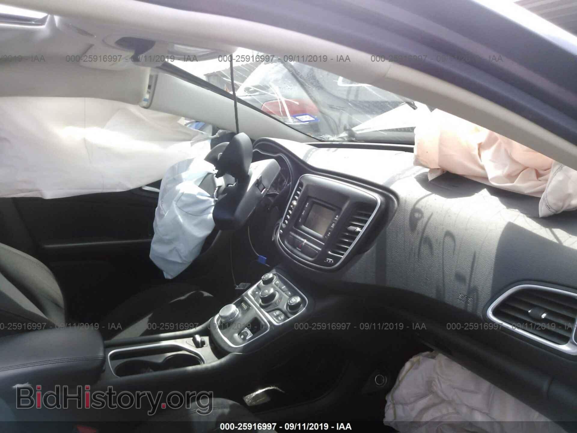 2016 CHRYSLER 200 - VIN: 1C3CCCAB4GN107706 - Photo 5