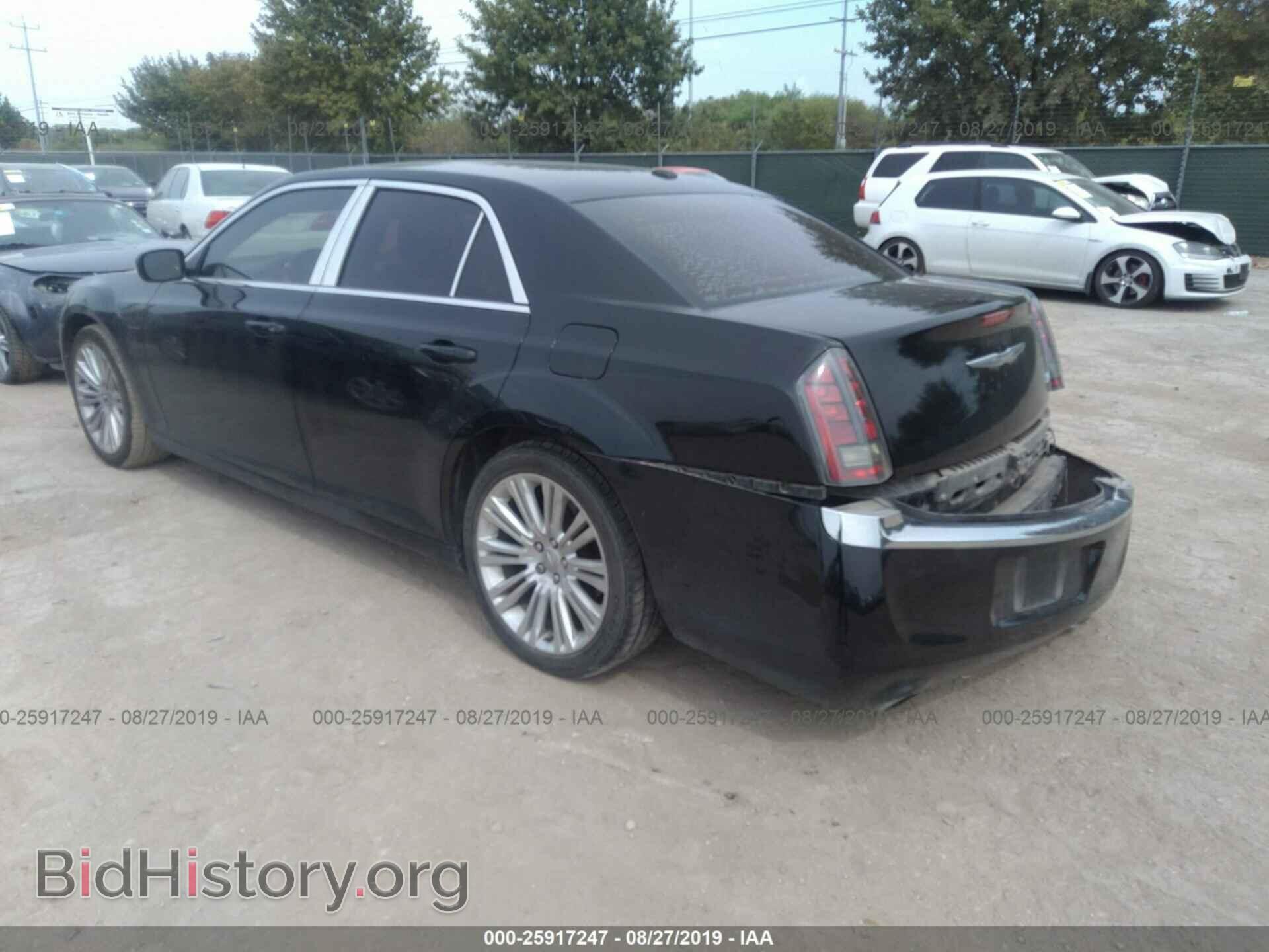 2012 CHRYSLER 300 - VIN: 2C3CCAAG2CH233677 - Photo 3