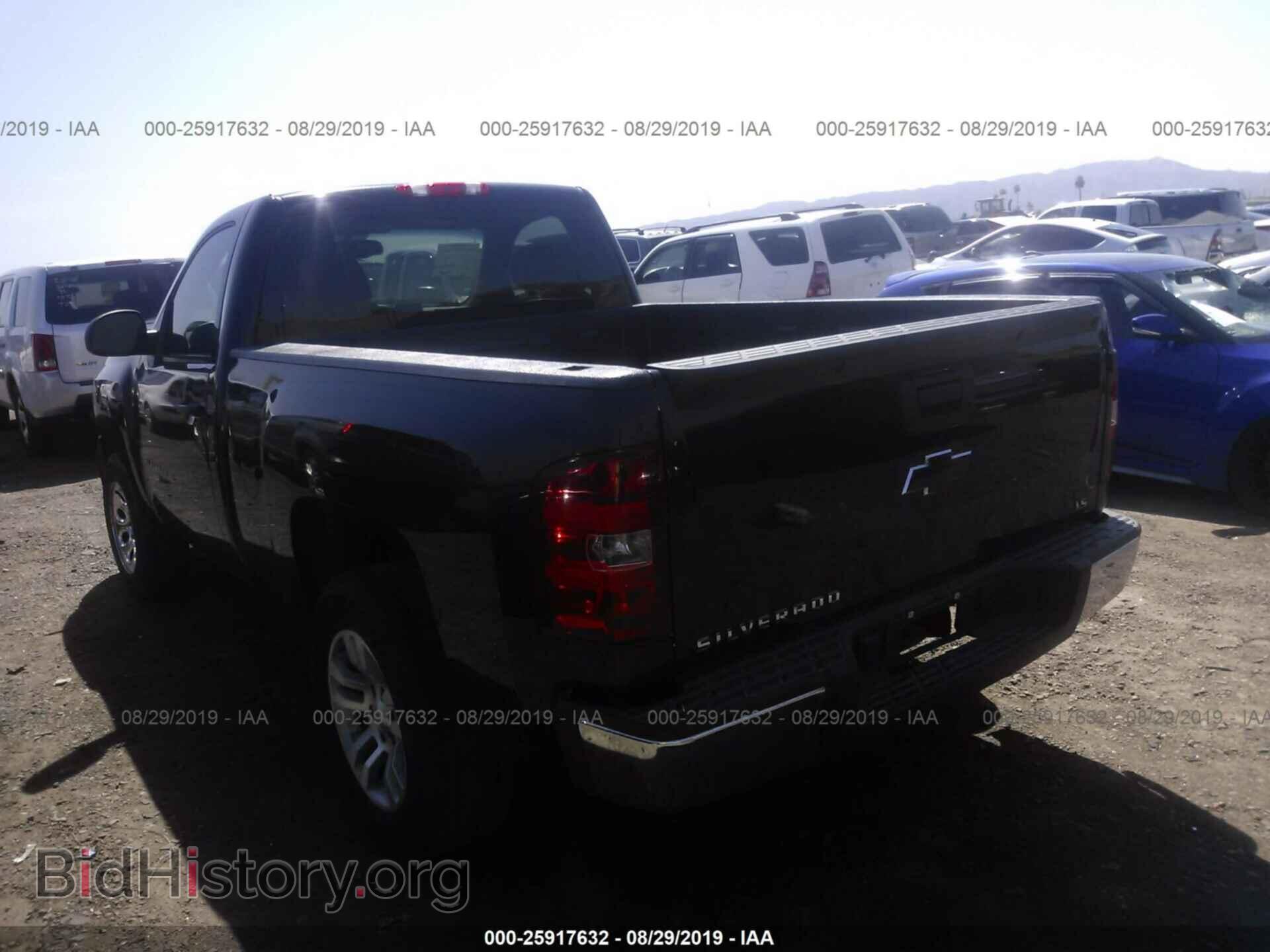 2011 CHEVROLET SILVERADO - VIN: 1GCNCPEX6BZ403006 - Фото 3