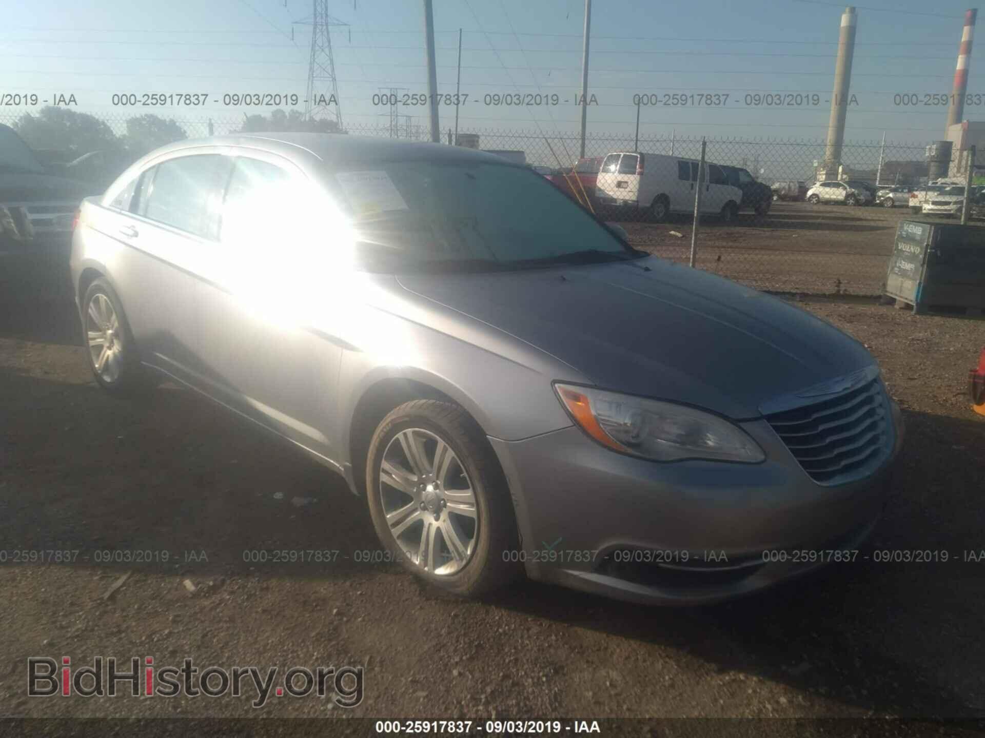 Photo 1C3CCBBB5DN743331 - CHRYSLER 200 2013