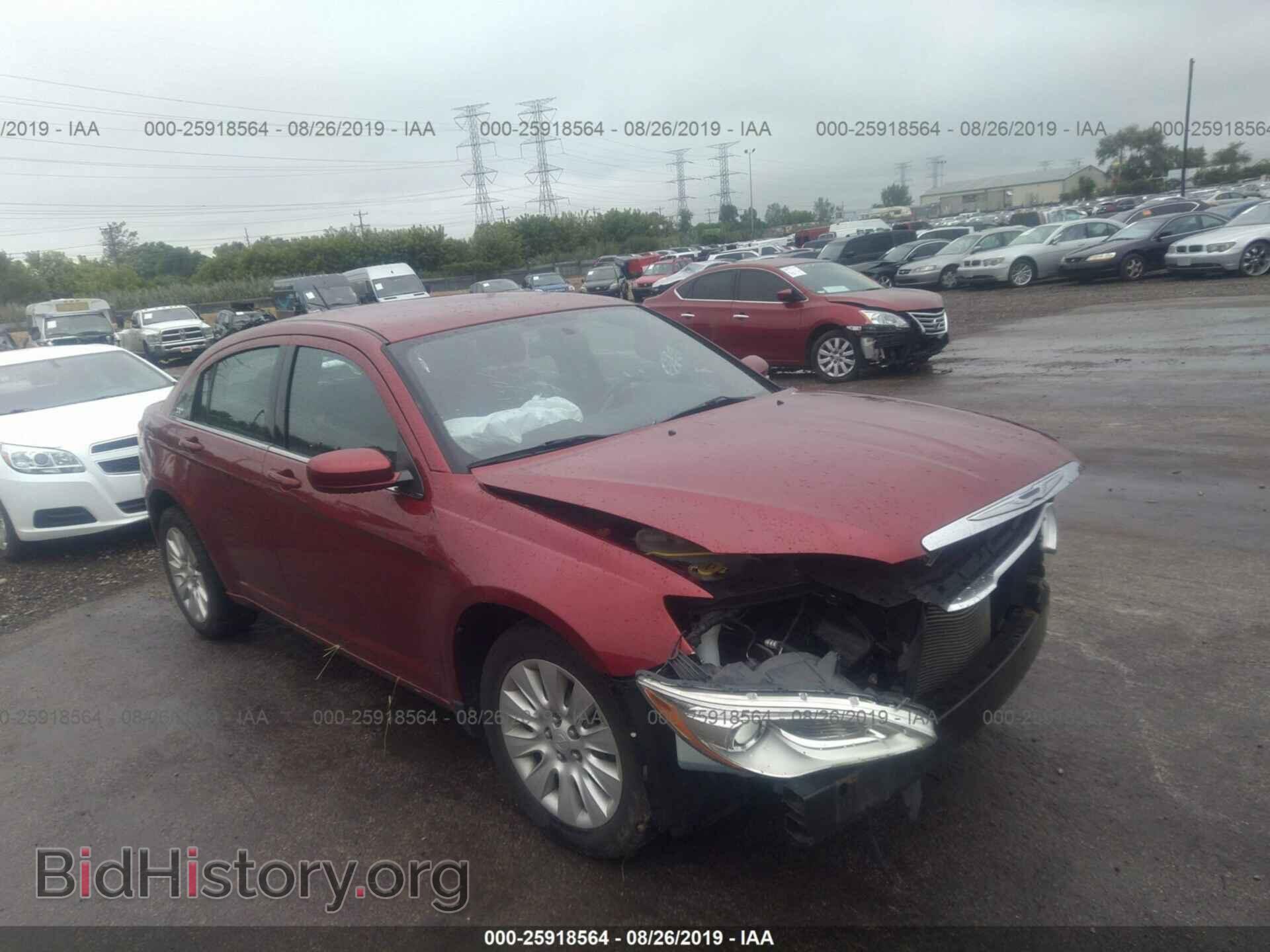 Photo 1C3BC4FB6BN522870 - CHRYSLER 200 2011