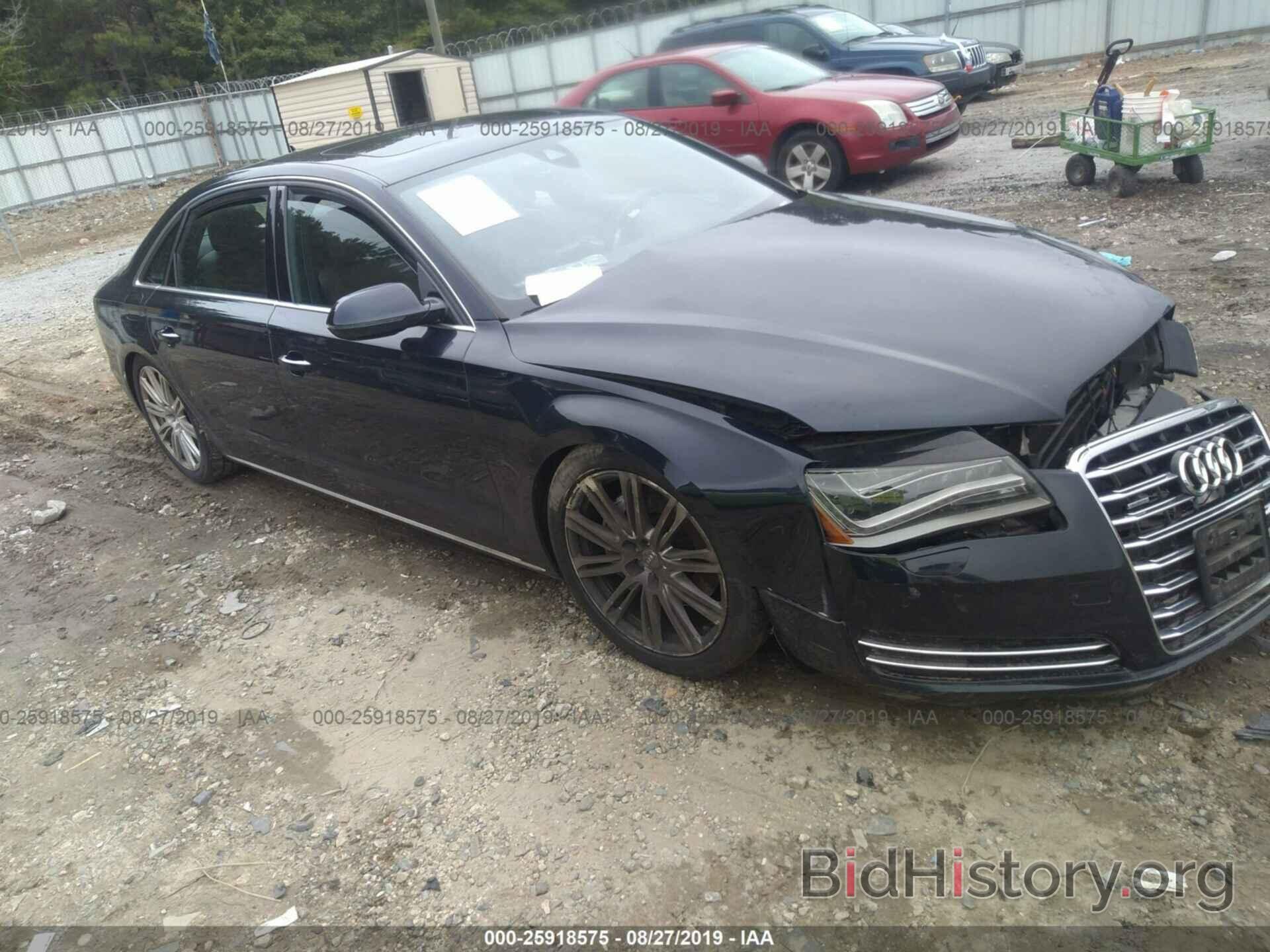 Photo WAURGAFD1DN034442 - AUDI A8 2013