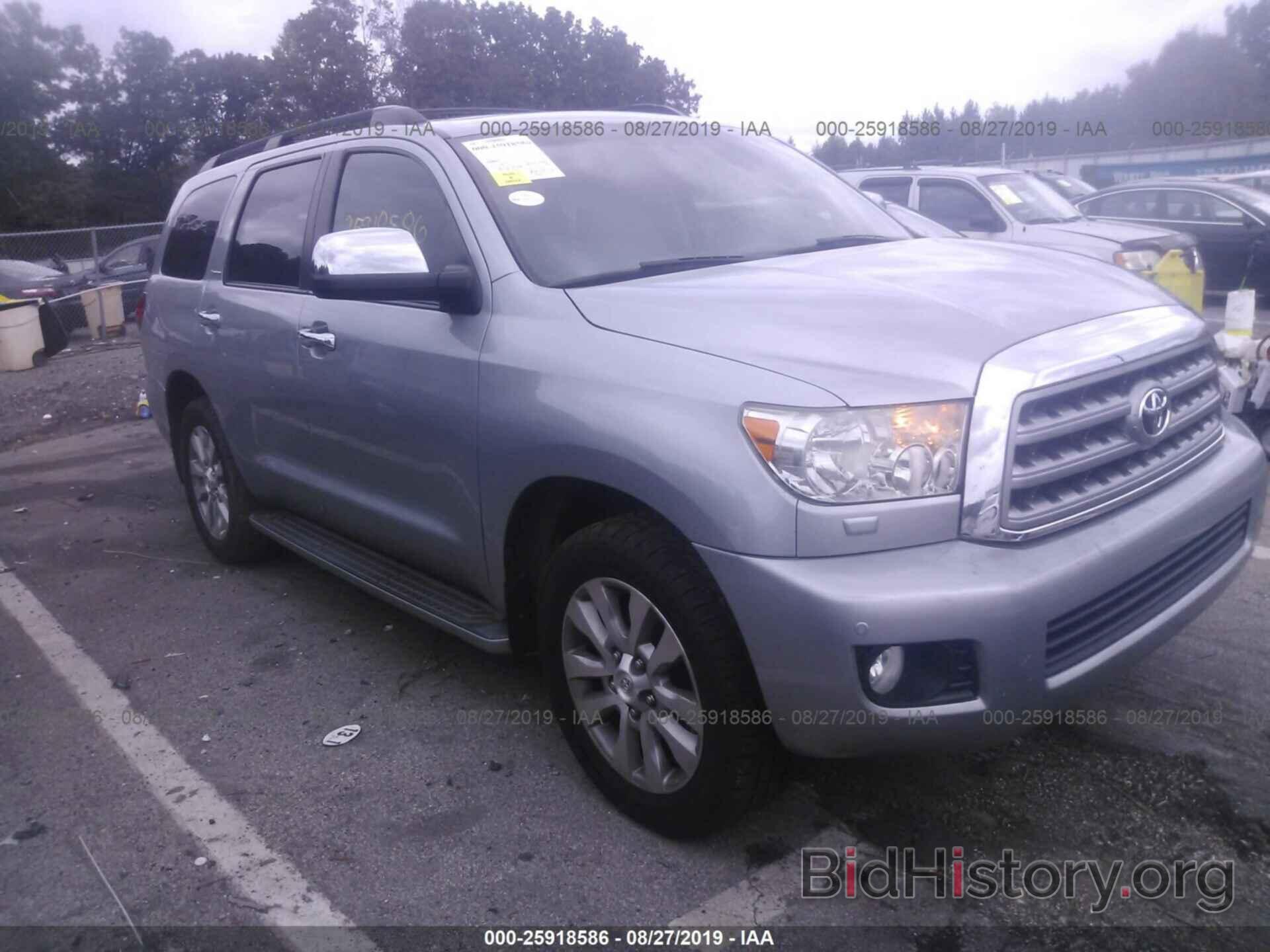 Photo 5TDKY5G11DS043844 - TOYOTA SEQUOIA 2013