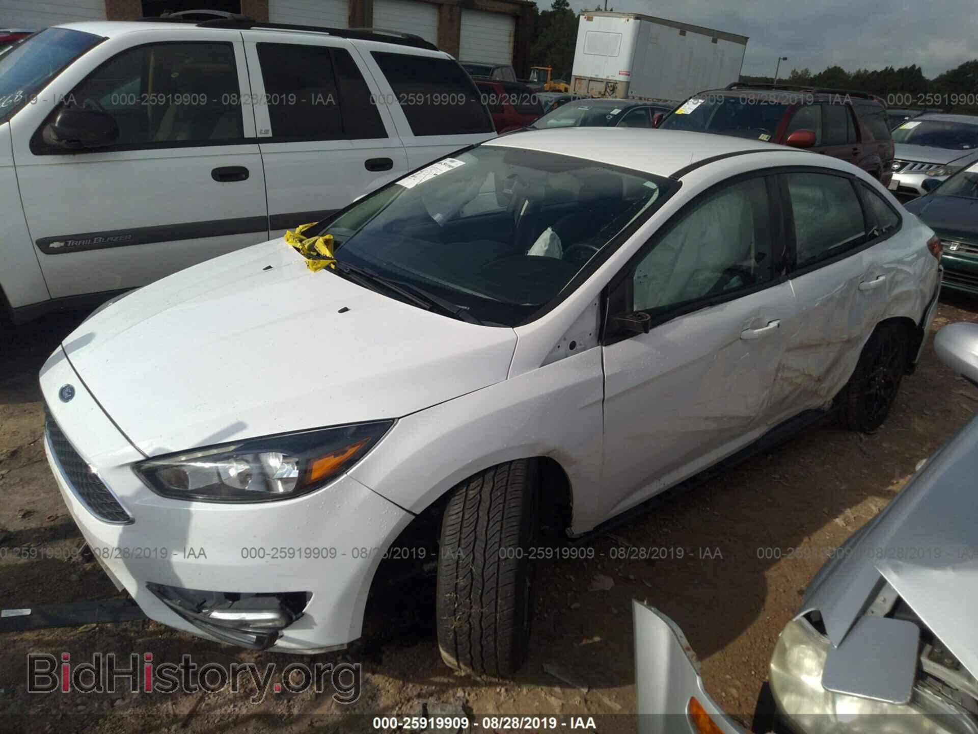 2016 FORD FOCUS - VIN: 1FADP3F2XGL295260 - Photo 2