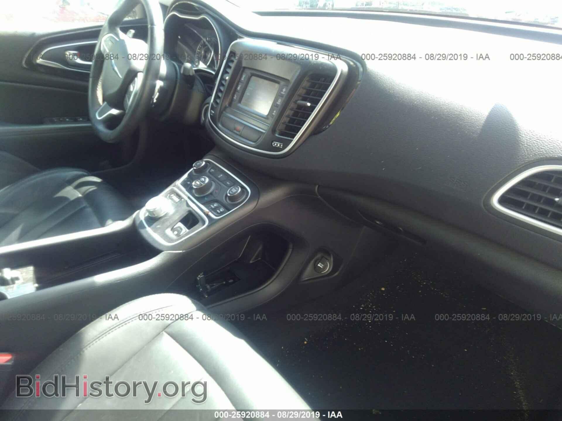 2015 CHRYSLER 200 - VIN: 1C3CCCEGXFN644455 - Photo 5