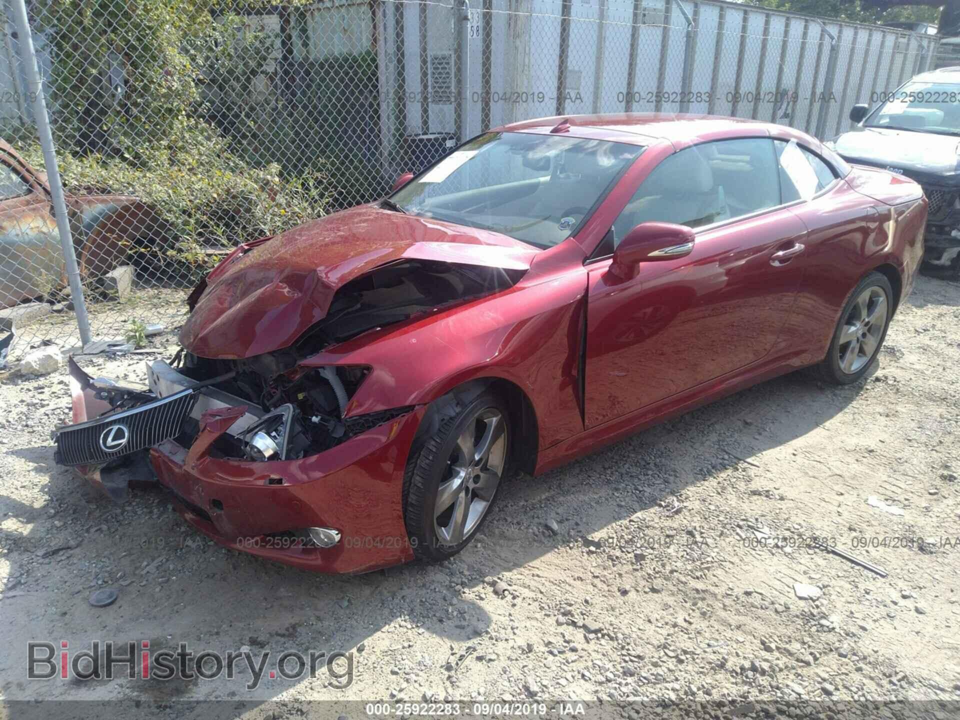 2010 LEXUS IS - VIN: JTHFF2C24A2510857 - Фото 2