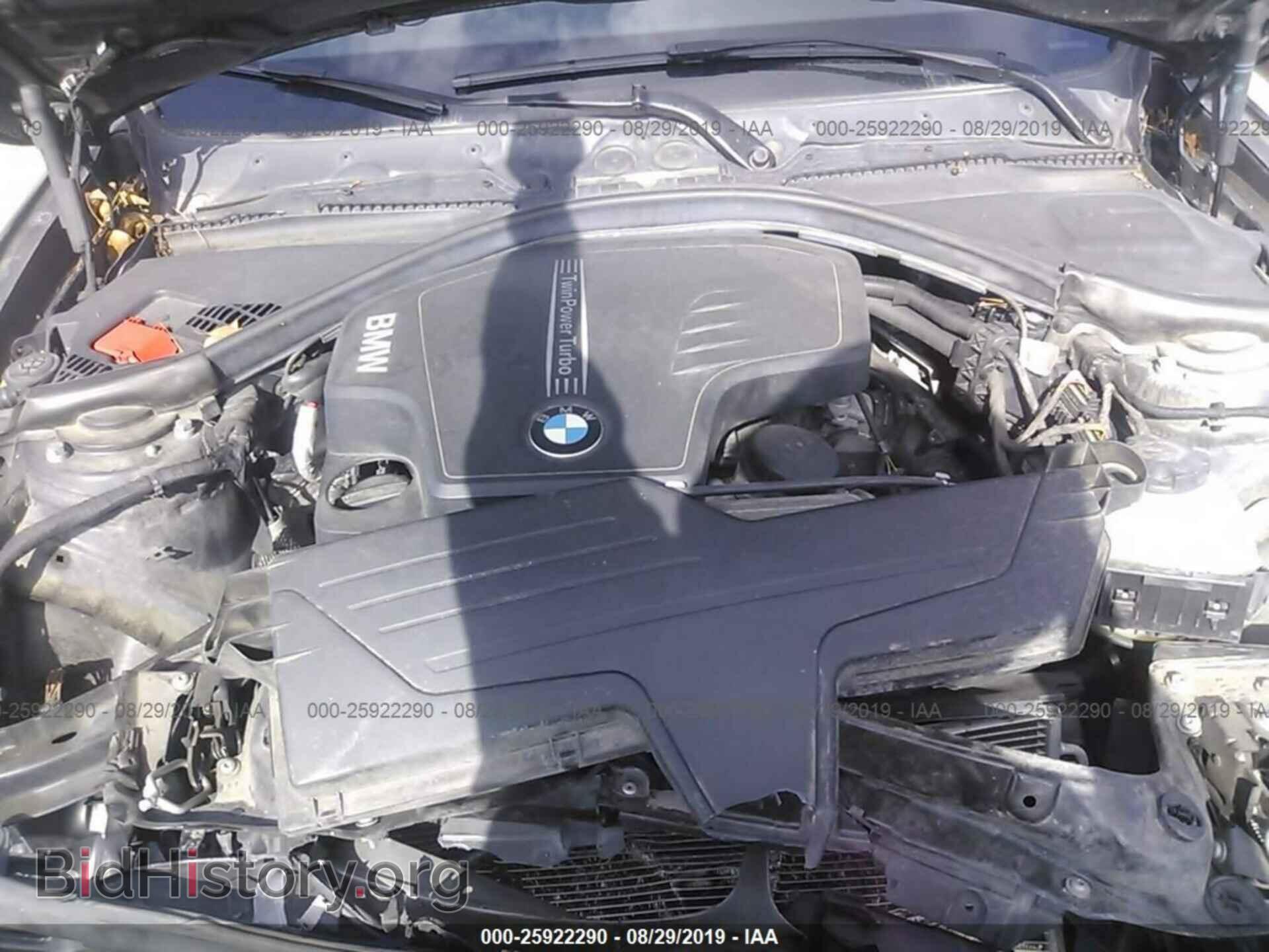 2014 BMW 320 - VIN: WBA3C3C56EPV90052 - Фото 10