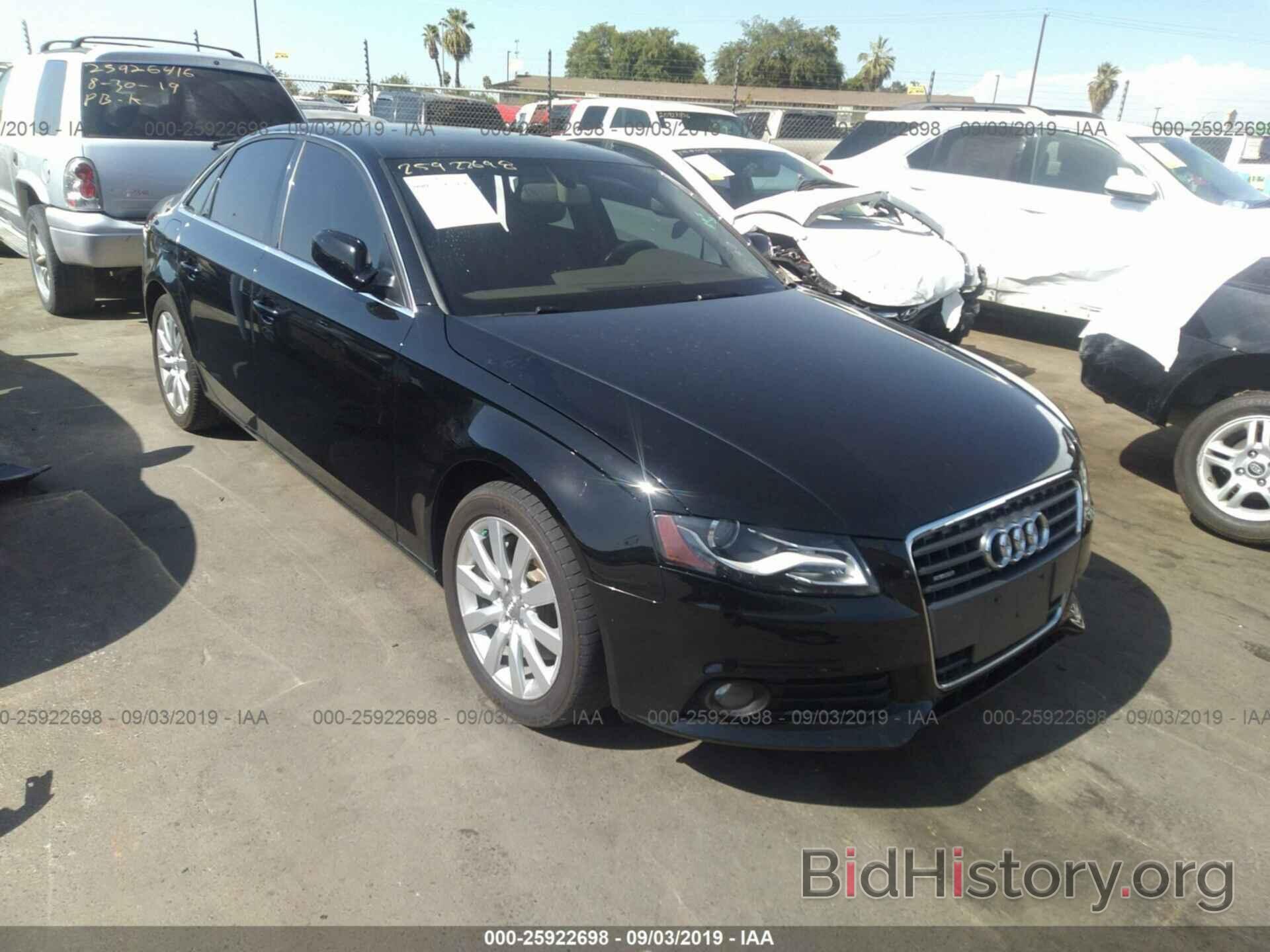 Photo WAUBFAFL8CN006843 - AUDI A4 2012