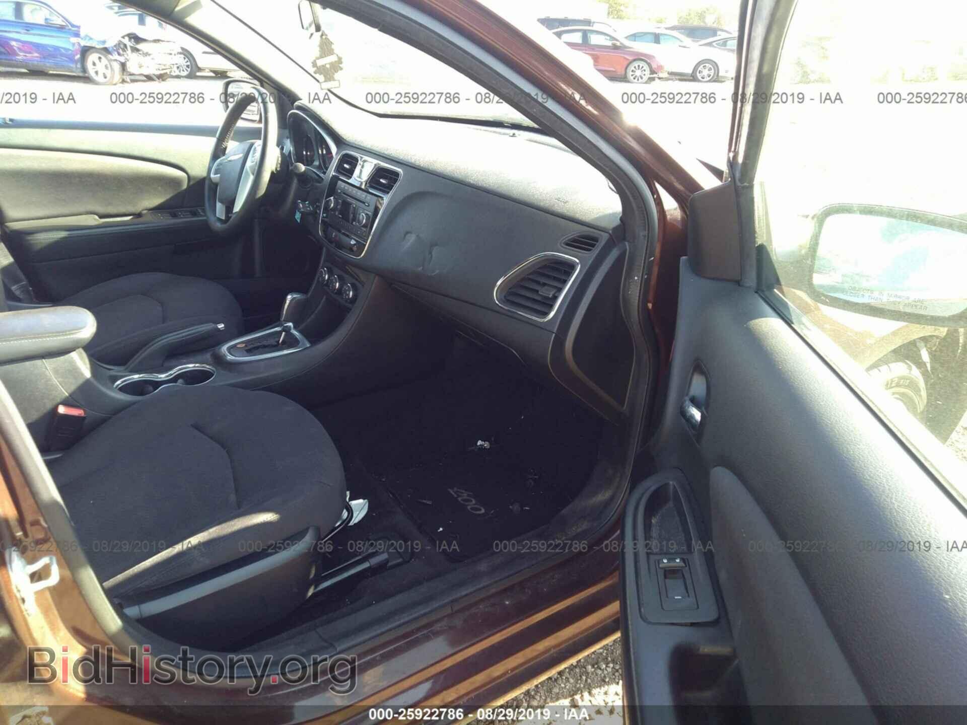 2013 CHRYSLER 200 - VIN: 1C3CCBBB0DN694779 - Photo 5