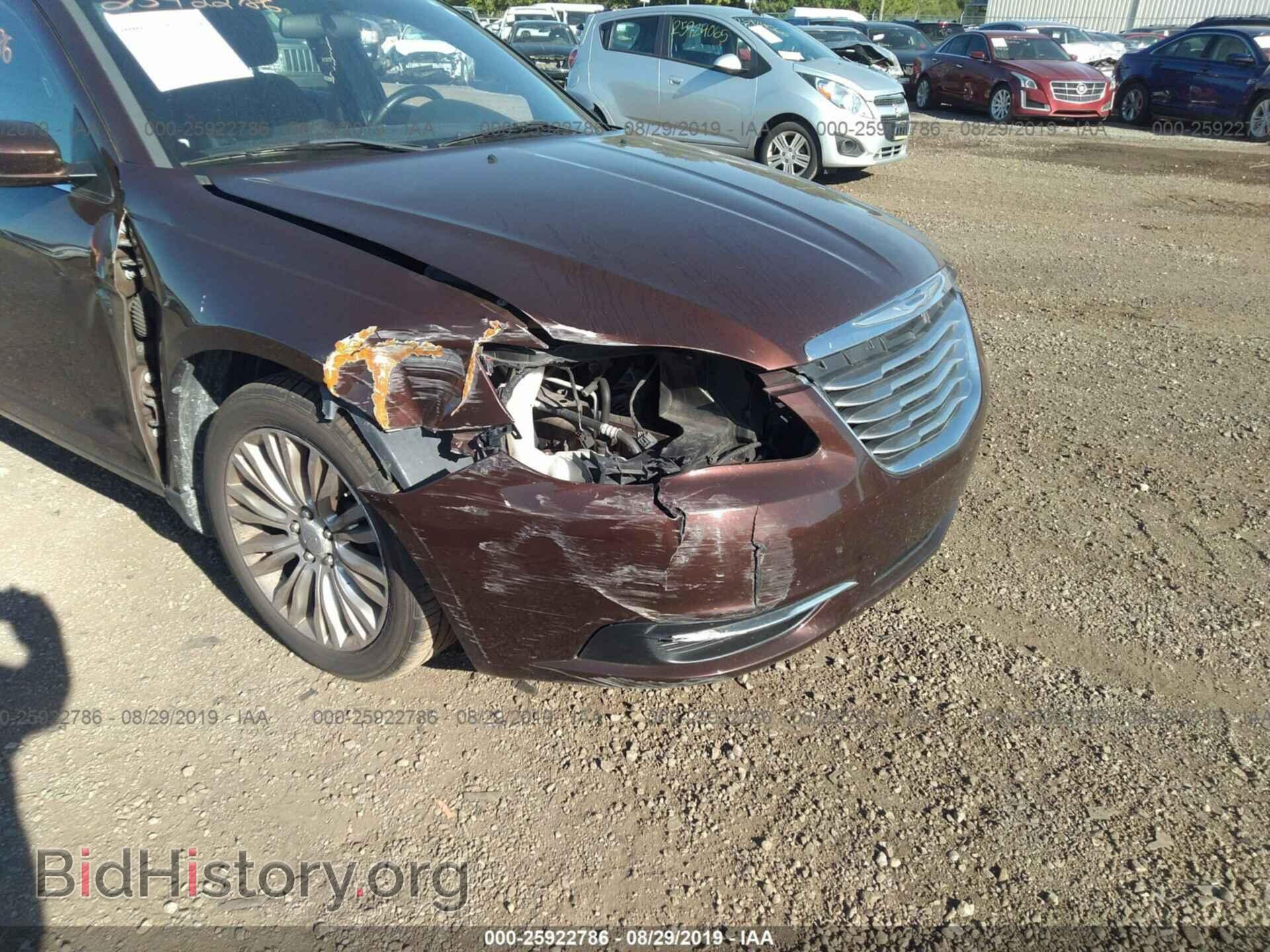 2013 CHRYSLER 200 - VIN: 1C3CCBBB0DN694779 - Photo 6