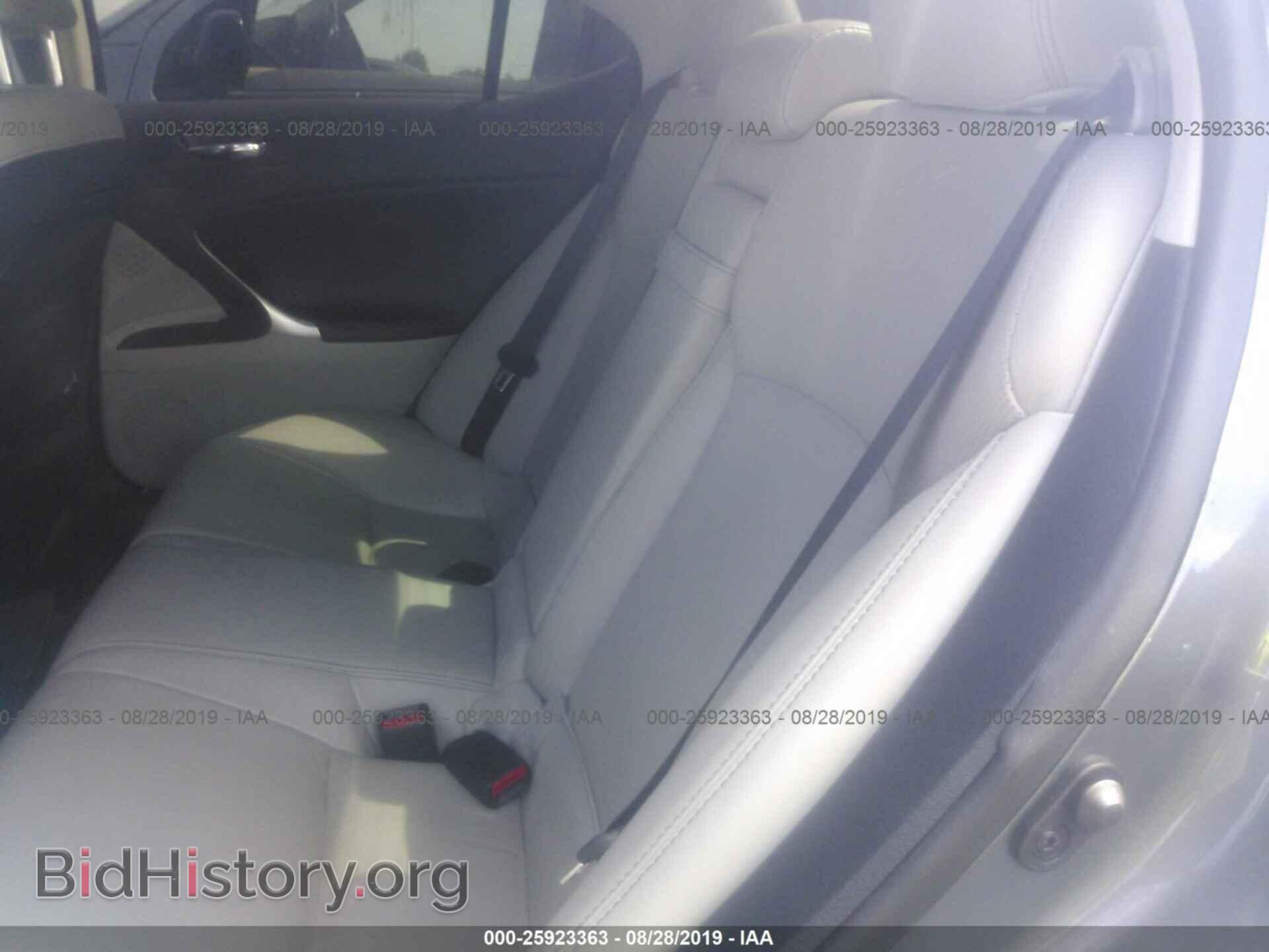 2012 LEXUS IS - VIN: JTHBF5C22C5168911 - Photo 8
