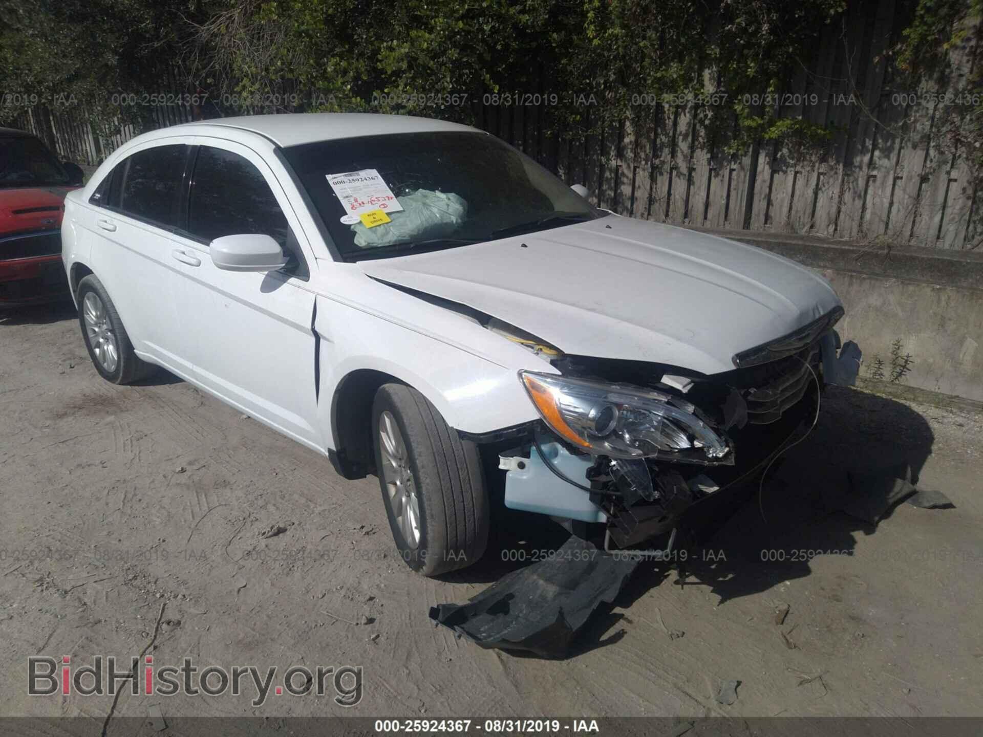 Фотография 1C3CCBAB3DN622685 - CHRYSLER 200 2013