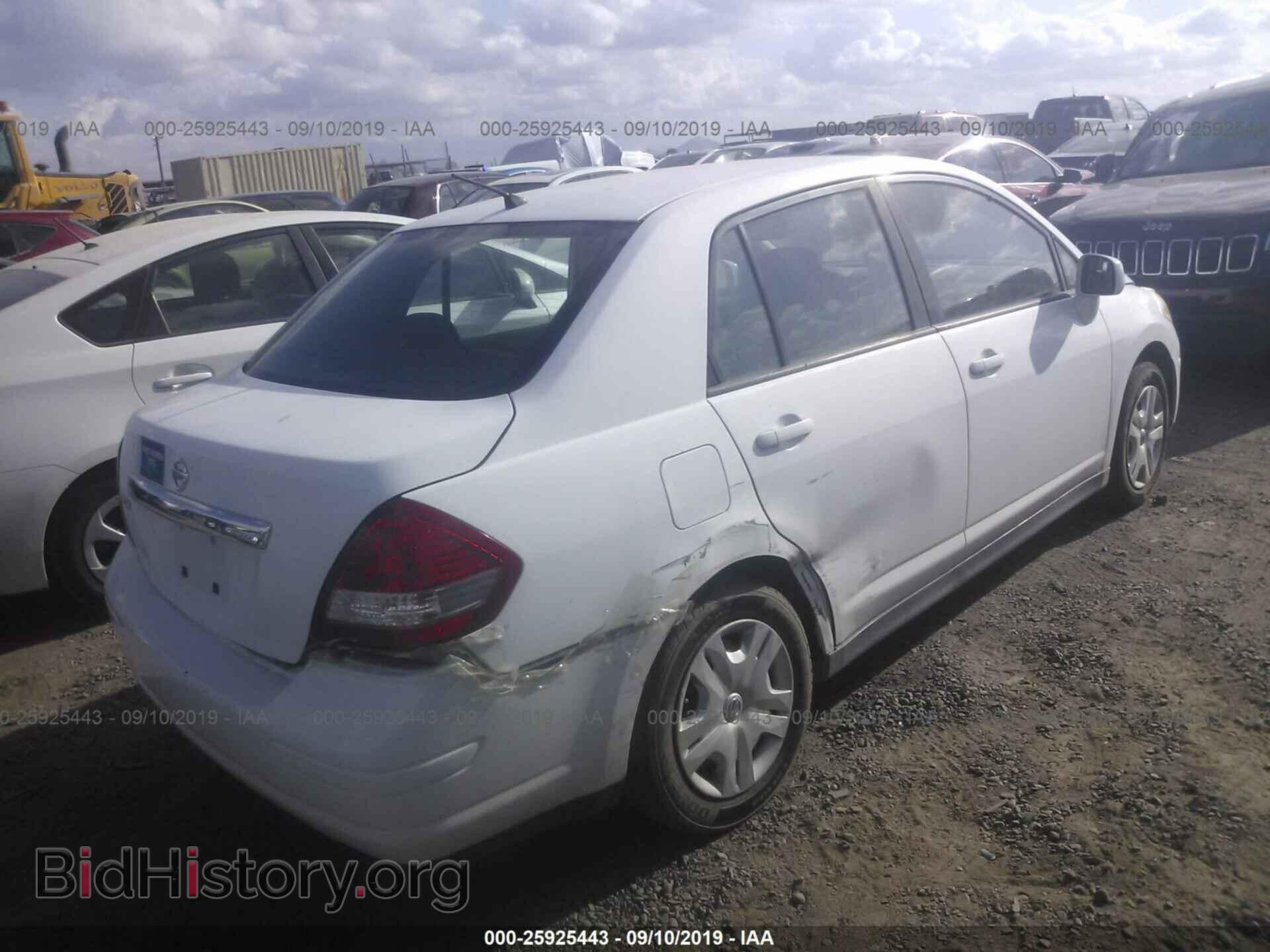 2011 NISSAN VERSA - VIN: 3N1BC1AP1BL461279 - Photo 4