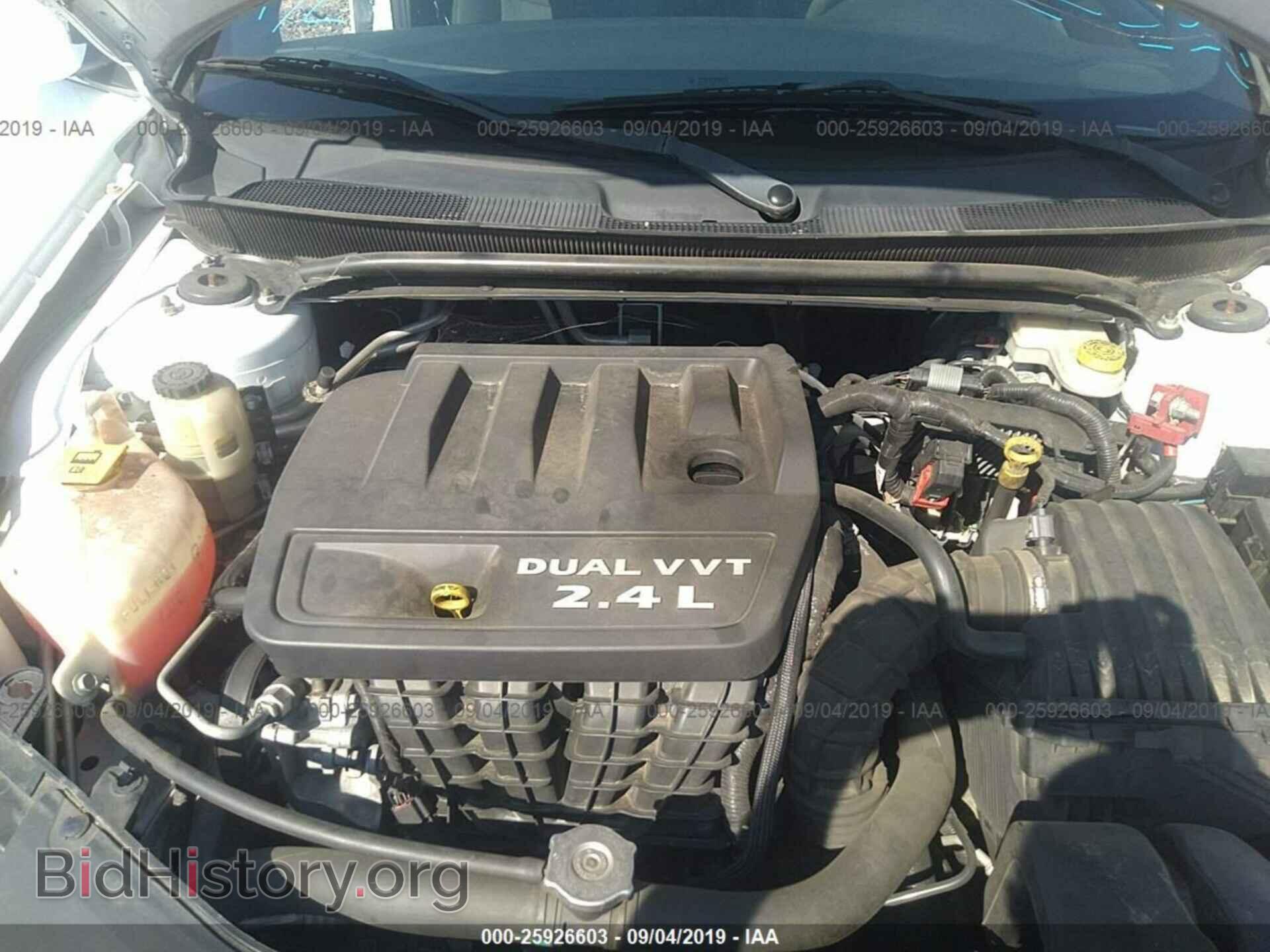 2012 CHRYSLER 200 - VIN: 1C3CCBAB2CN114142 - Фото 10