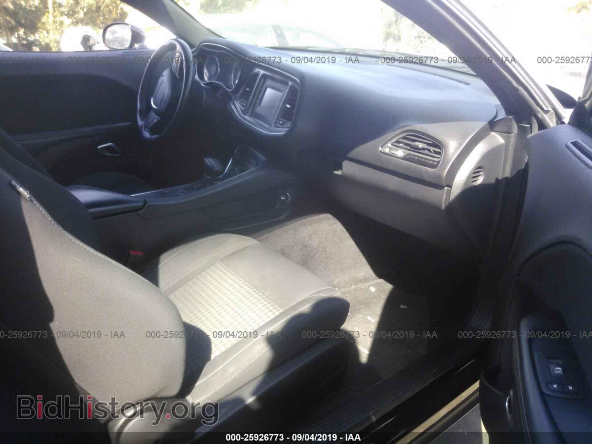 2017 DODGE CHALLENGER - VIN: 2C3CDZAG2HH555304 - Фото 5