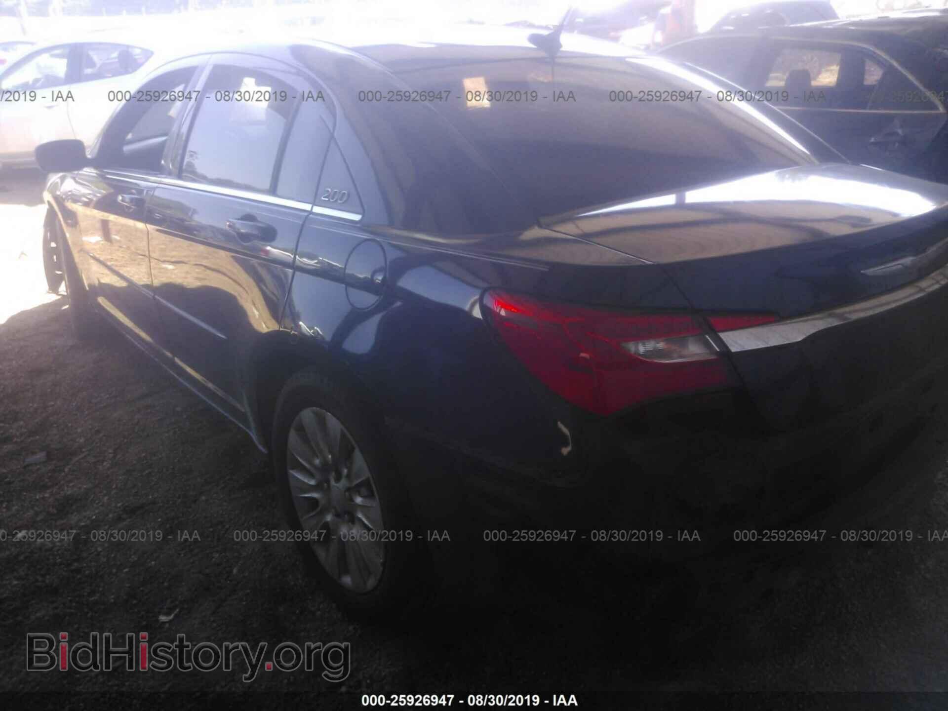 2011 CHRYSLER 200 - VIN: 1C3BC4FB5BN557996 - Фото 3