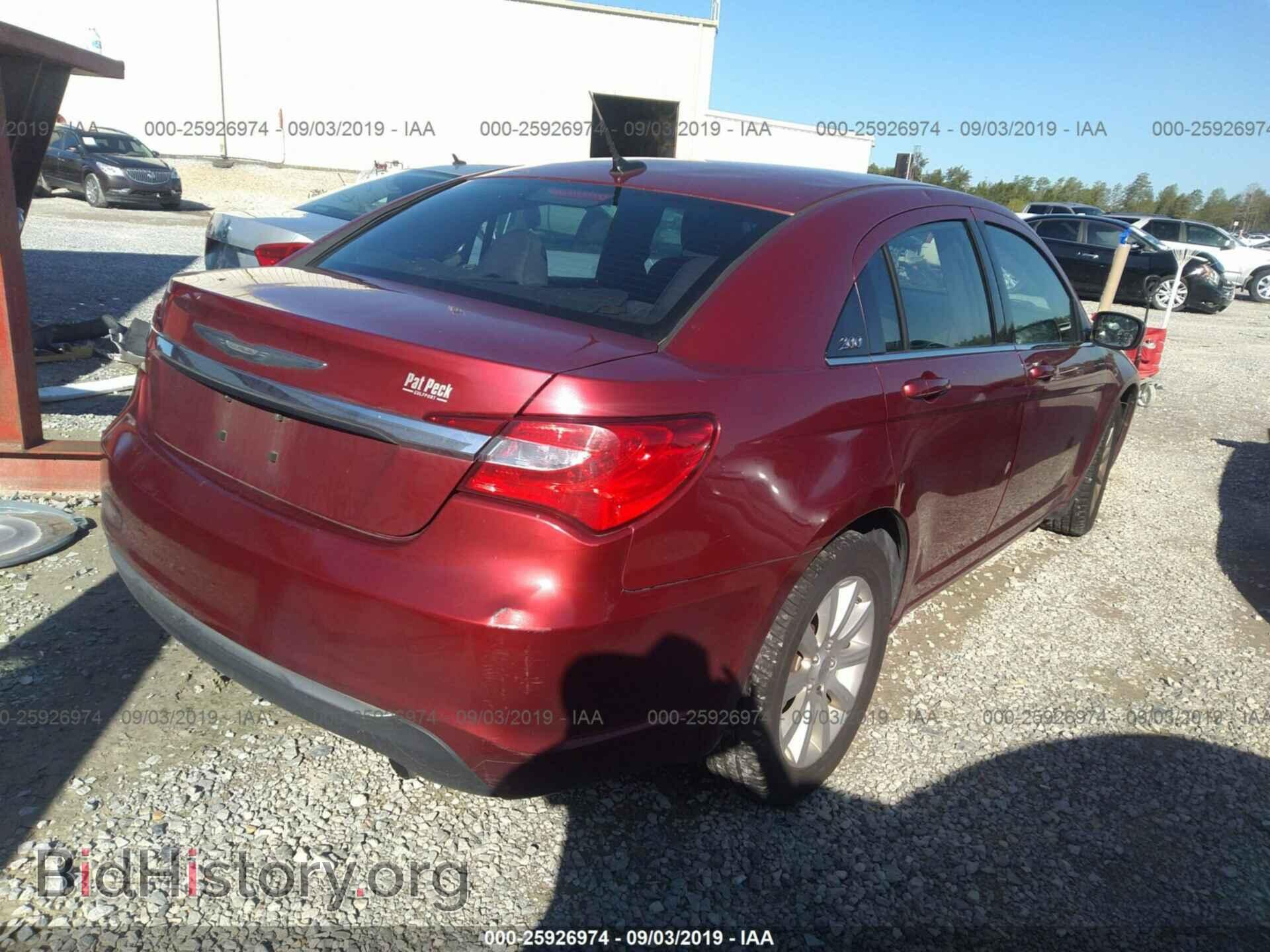 2013 CHRYSLER 200 - VIN: 1C3CCBBB3DN651411 - Фото 4