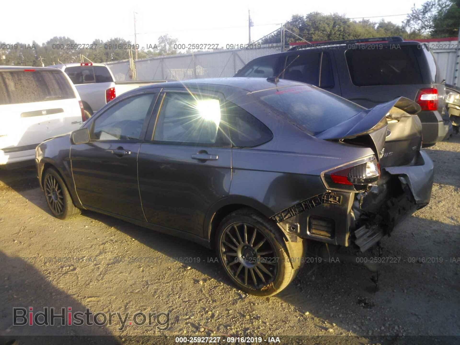 2011 FORD FOCUS - VIN: 1FAHP3GN6BW113880 - Фото 3