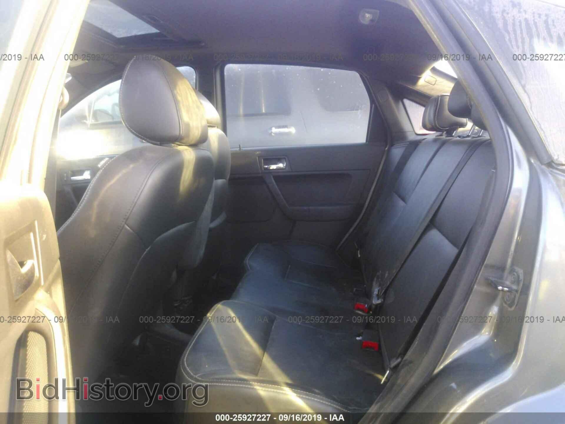 2011 FORD FOCUS - VIN: 1FAHP3GN6BW113880 - Фото 8