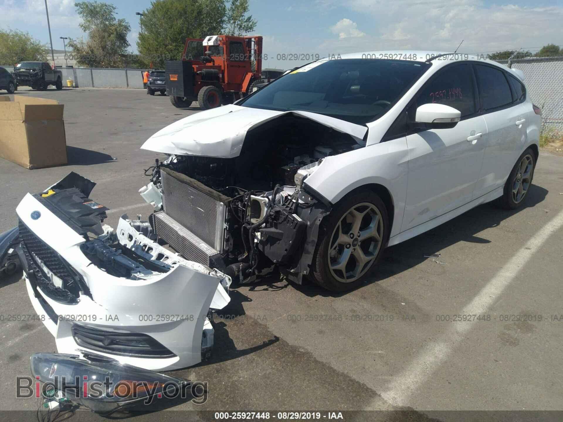 2017 FORD FOCUS - VIN: 1FADP3L93HL210892 - Фото 2