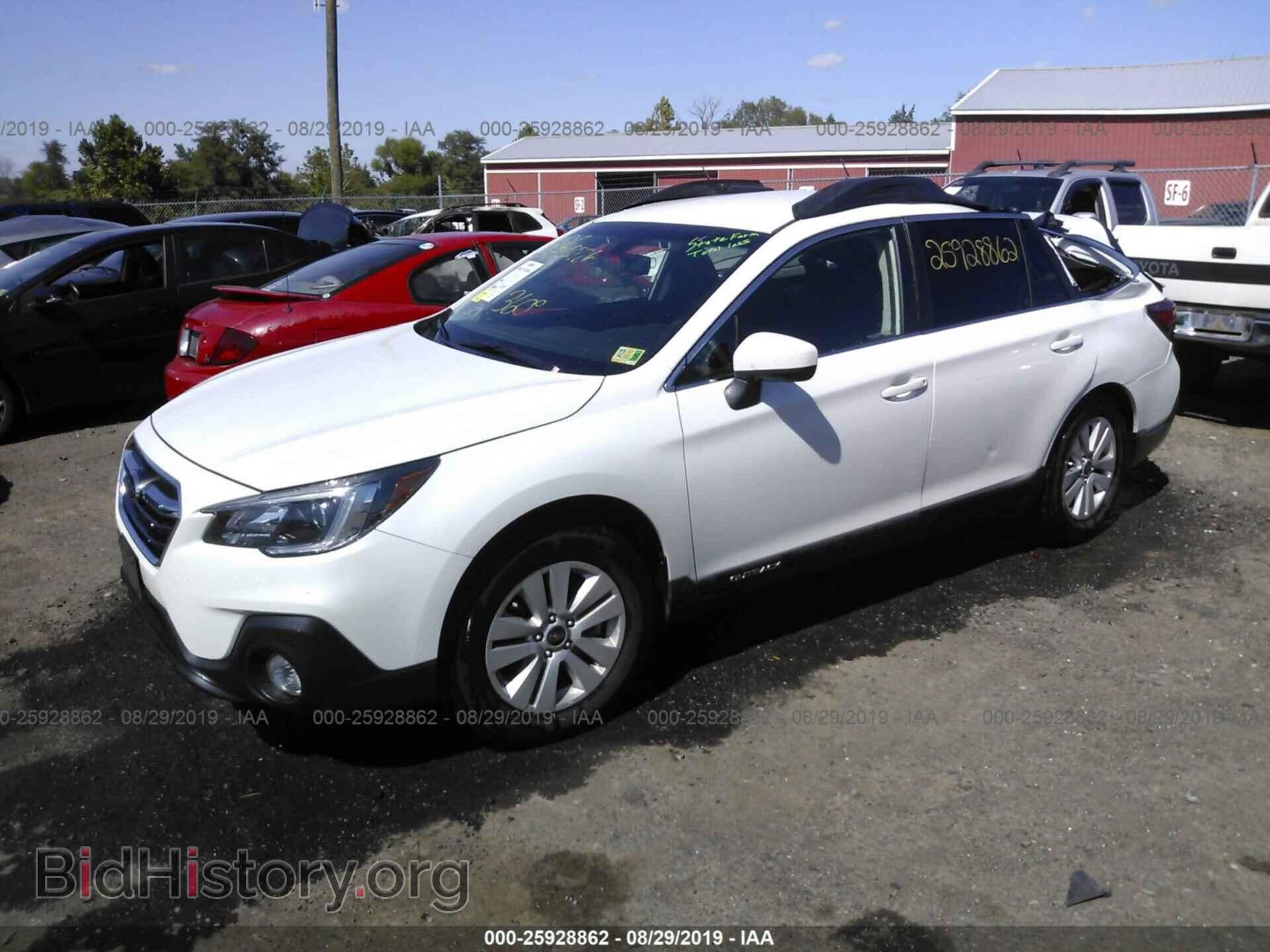 2019 SUBARU OUTBACK - VIN: 4S4BSAFC5K3270218 - Фото 2