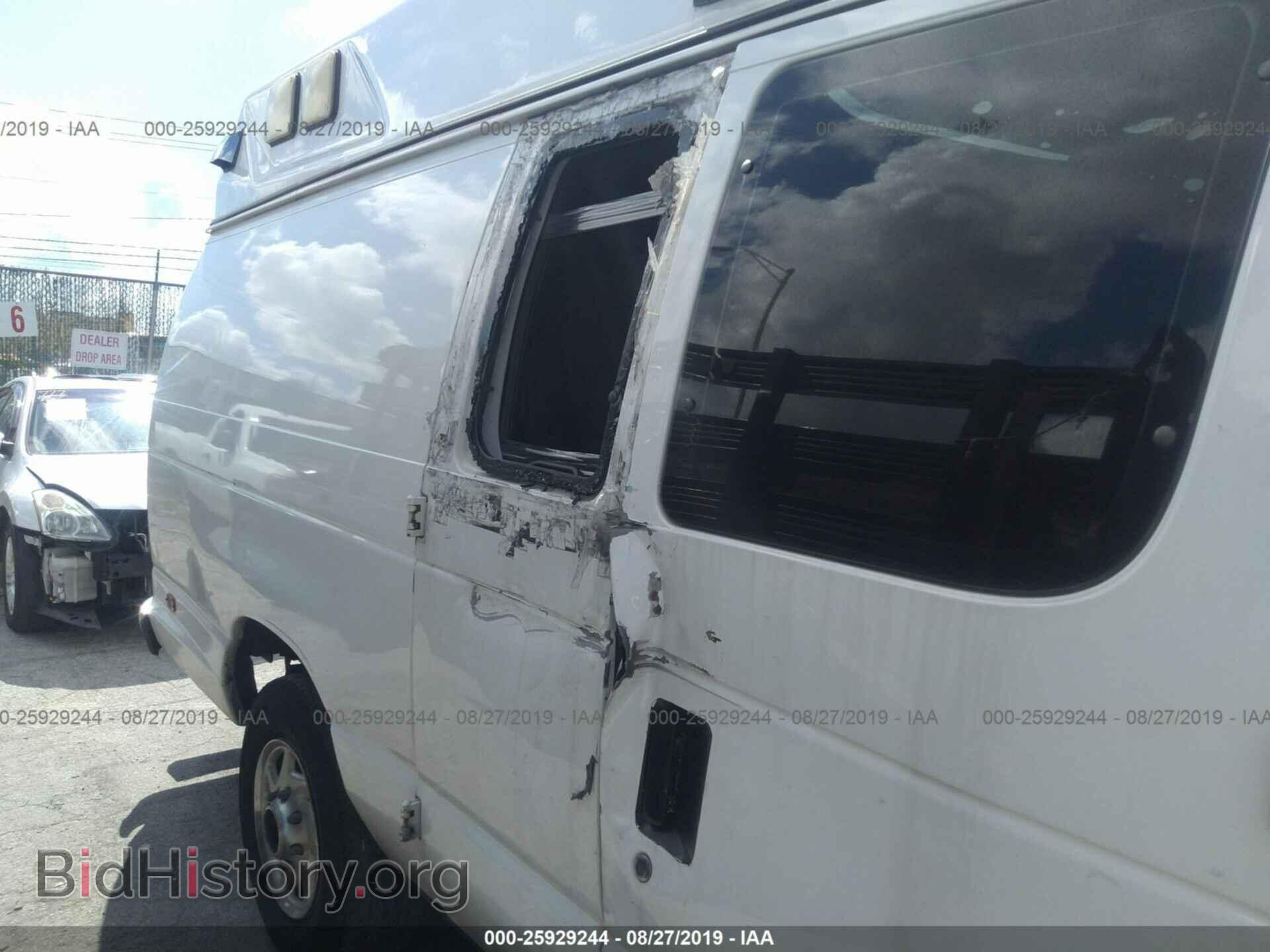 2007 FORD ECONOLINE - VIN: 1FDSS34PX7DA60829 - Фото 6
