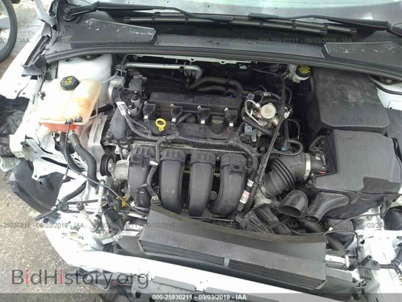 2016 Ford FOCUS (VIN 1FADP3F20GL403174) — photo 10 of 10