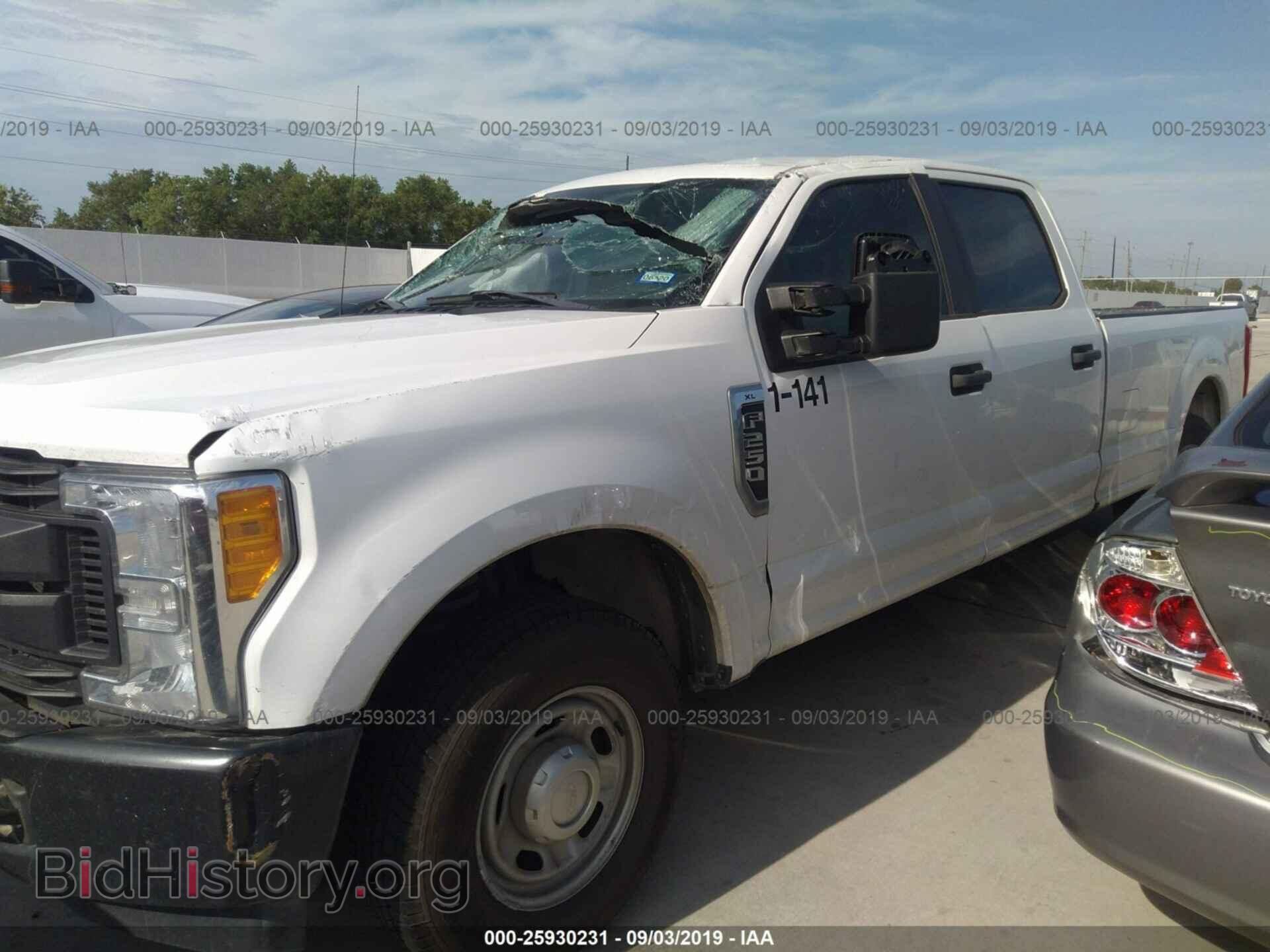 2017 FORD F250 - VIN: 1FT7W2A68HED39664 - Фото 2