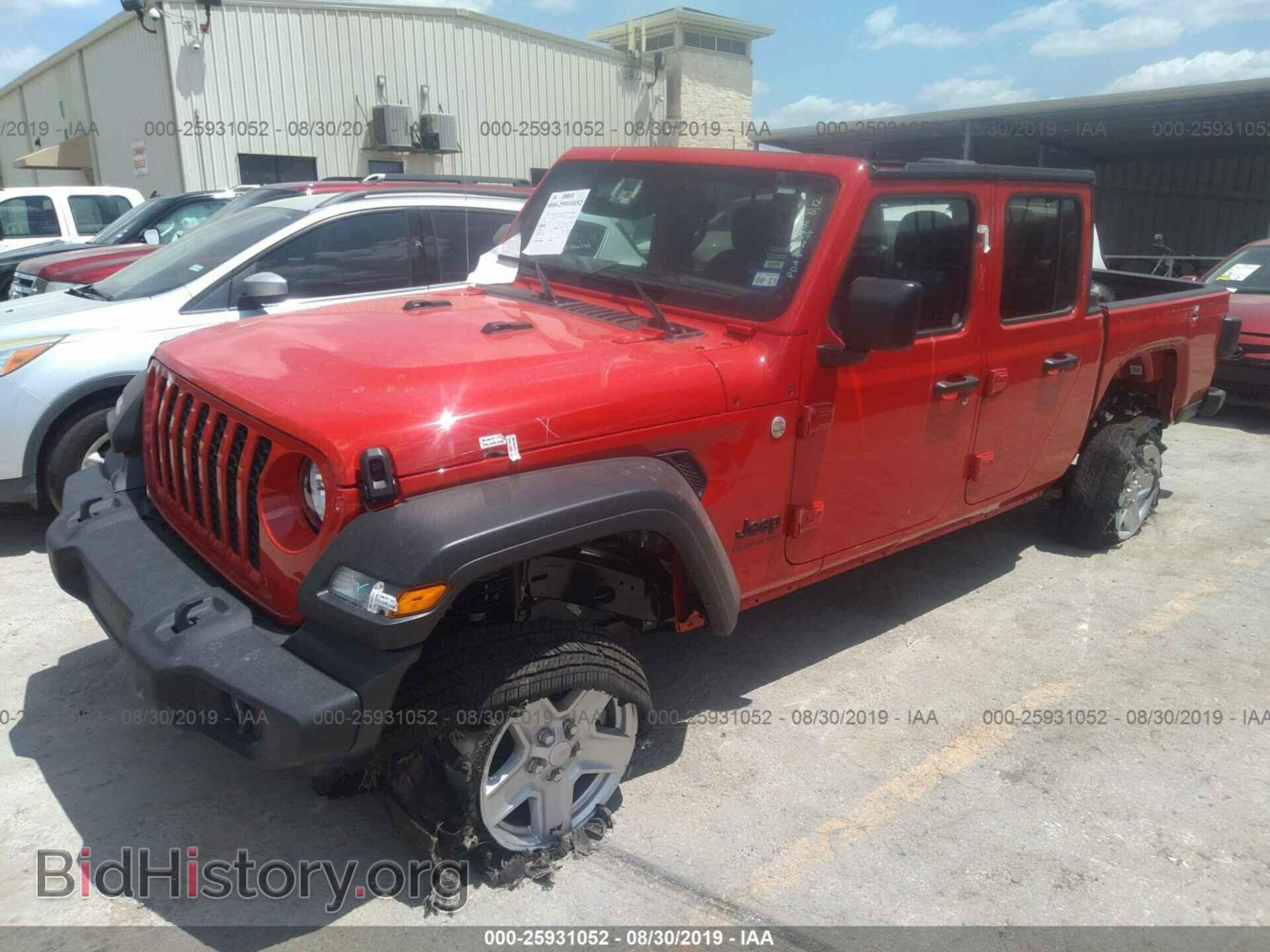 2020 JEEP GLADIATOR - VIN: 1C6HJTAG1LL126357 - Фото 2