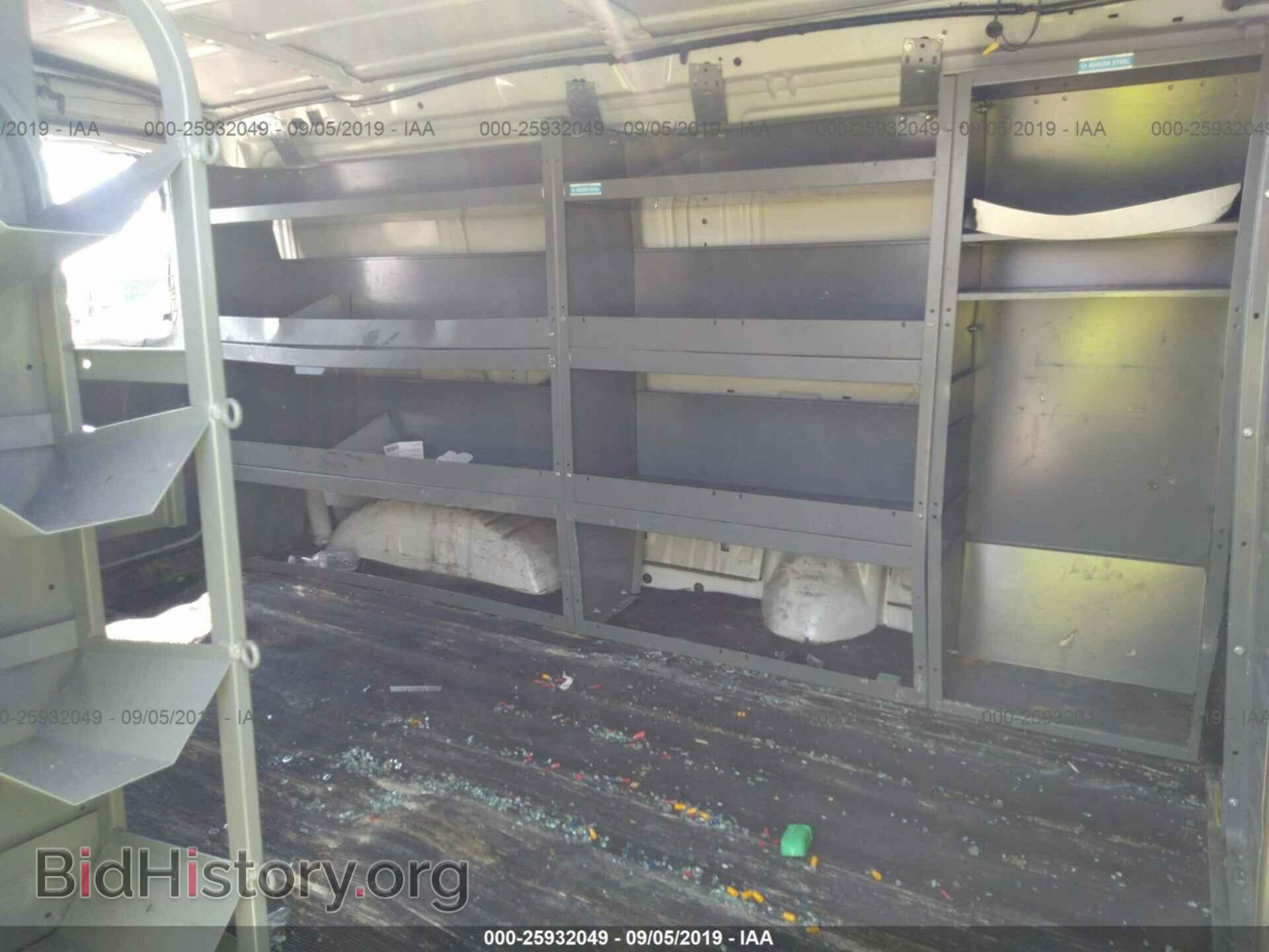 2011 FORD ECONOLINE - VIN: 1FTNE2EW7BDB16520 - Photo 8