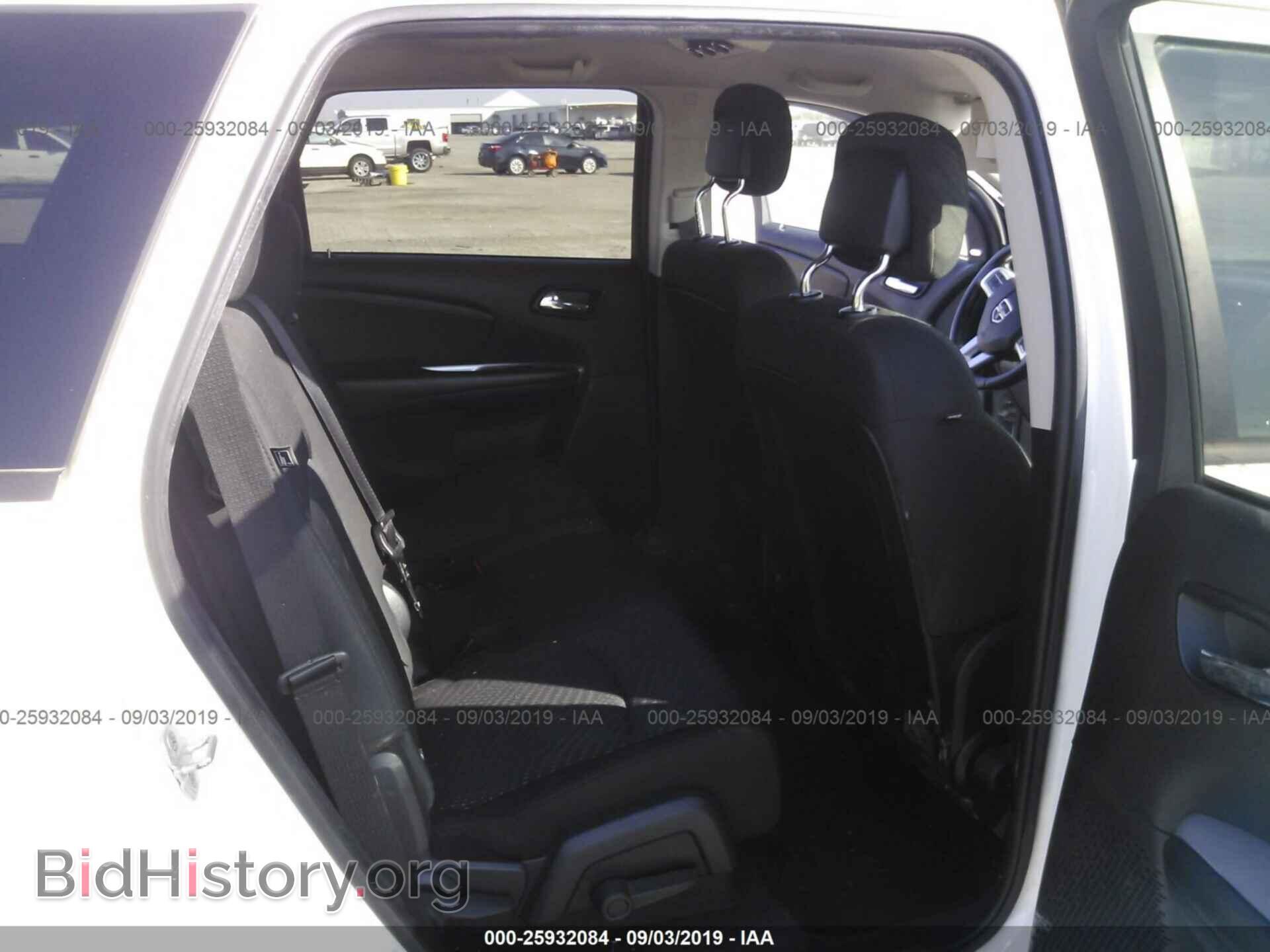 2011 DODGE JOURNEY - VIN: 3D4PG3FG3BT515745 - Photo 8