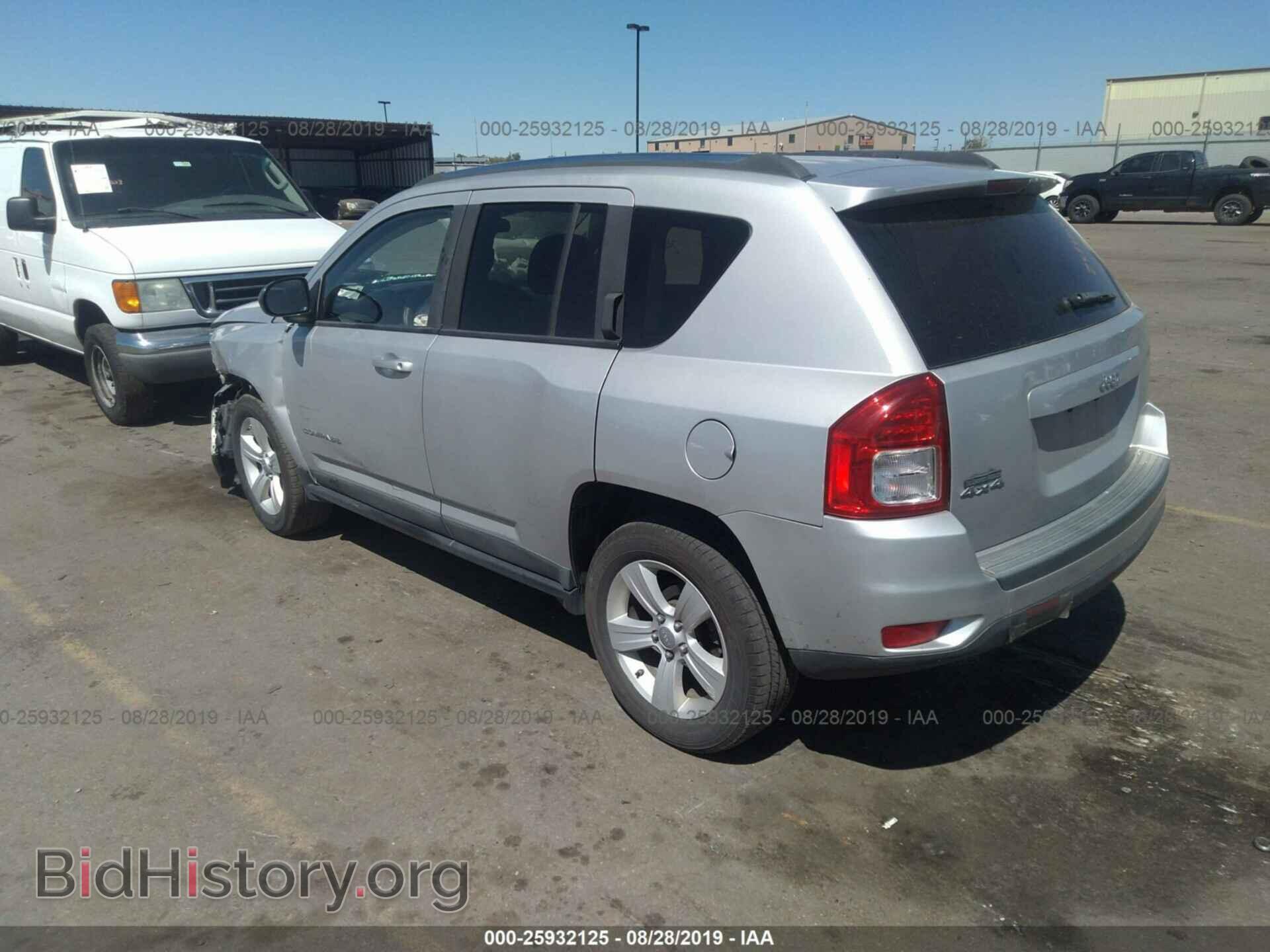 2011 JEEP COMPASS - VIN: 1J4NF1FB1BD148425 - Фото 3