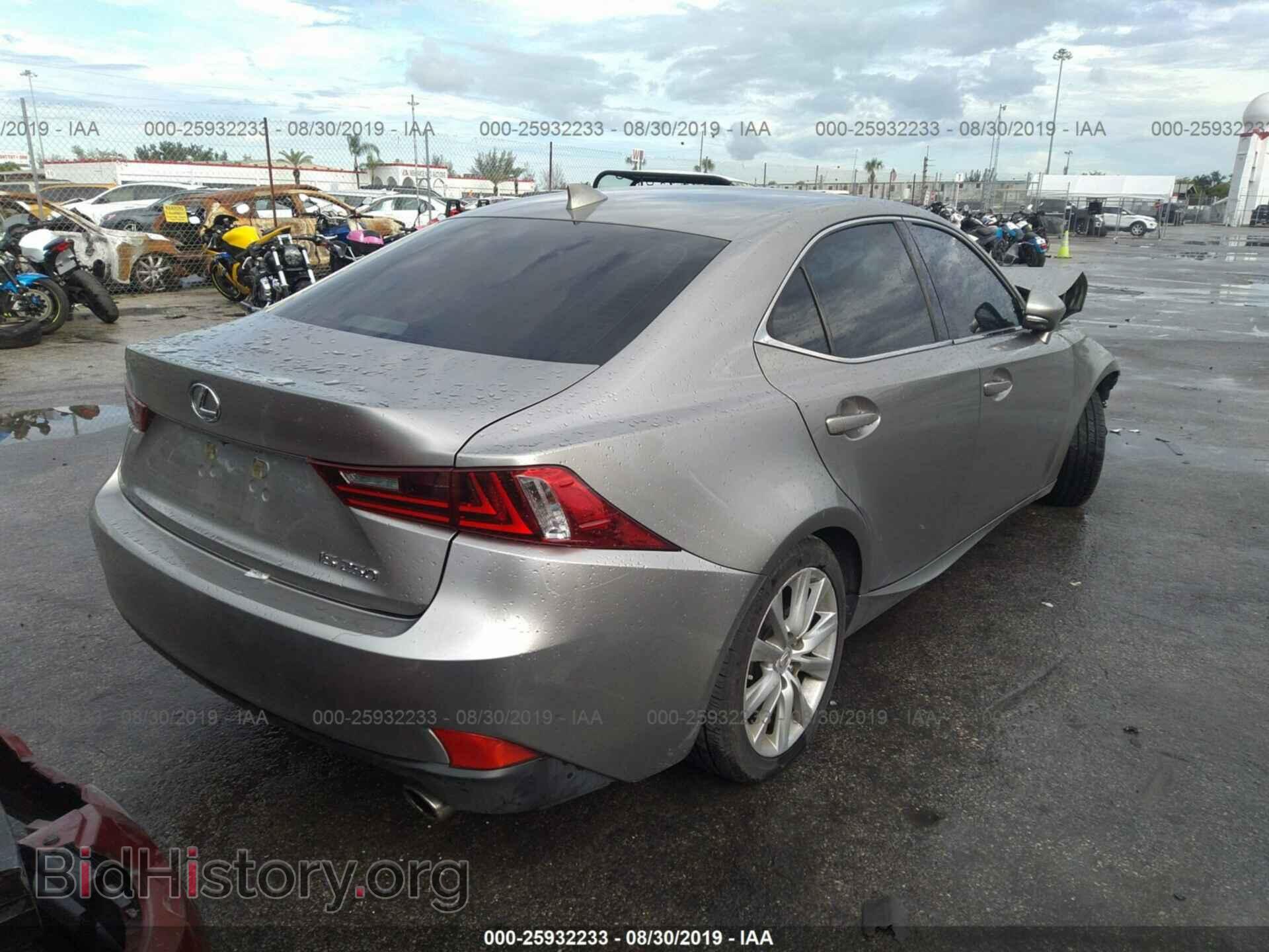2015 LEXUS IS - VIN: JTHBF1D21F5049632 - Photo 4