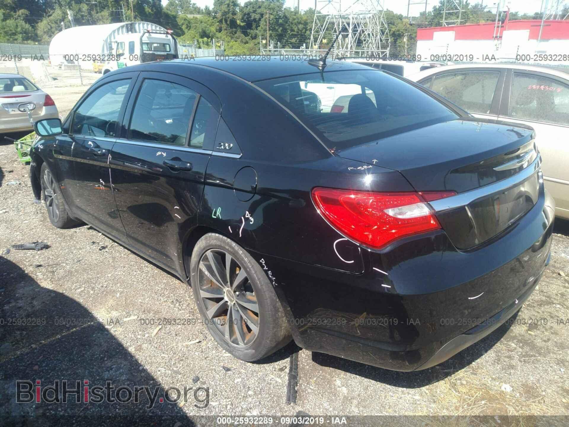 2013 CHRYSLER 200 - VIN: 1C3CCBBB1DN540209 - Фото 3
