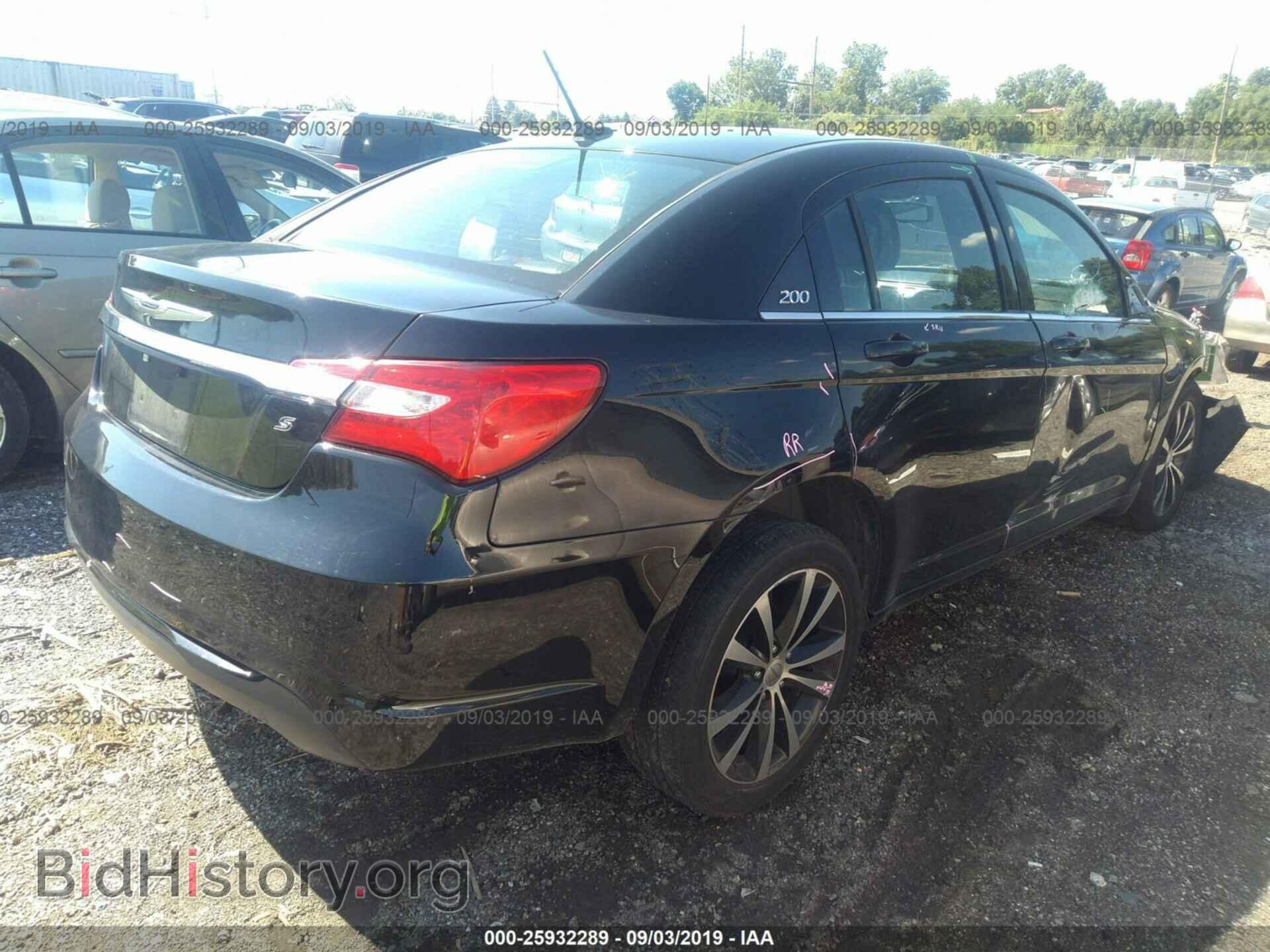 2013 CHRYSLER 200 - VIN: 1C3CCBBB1DN540209 - Фото 4