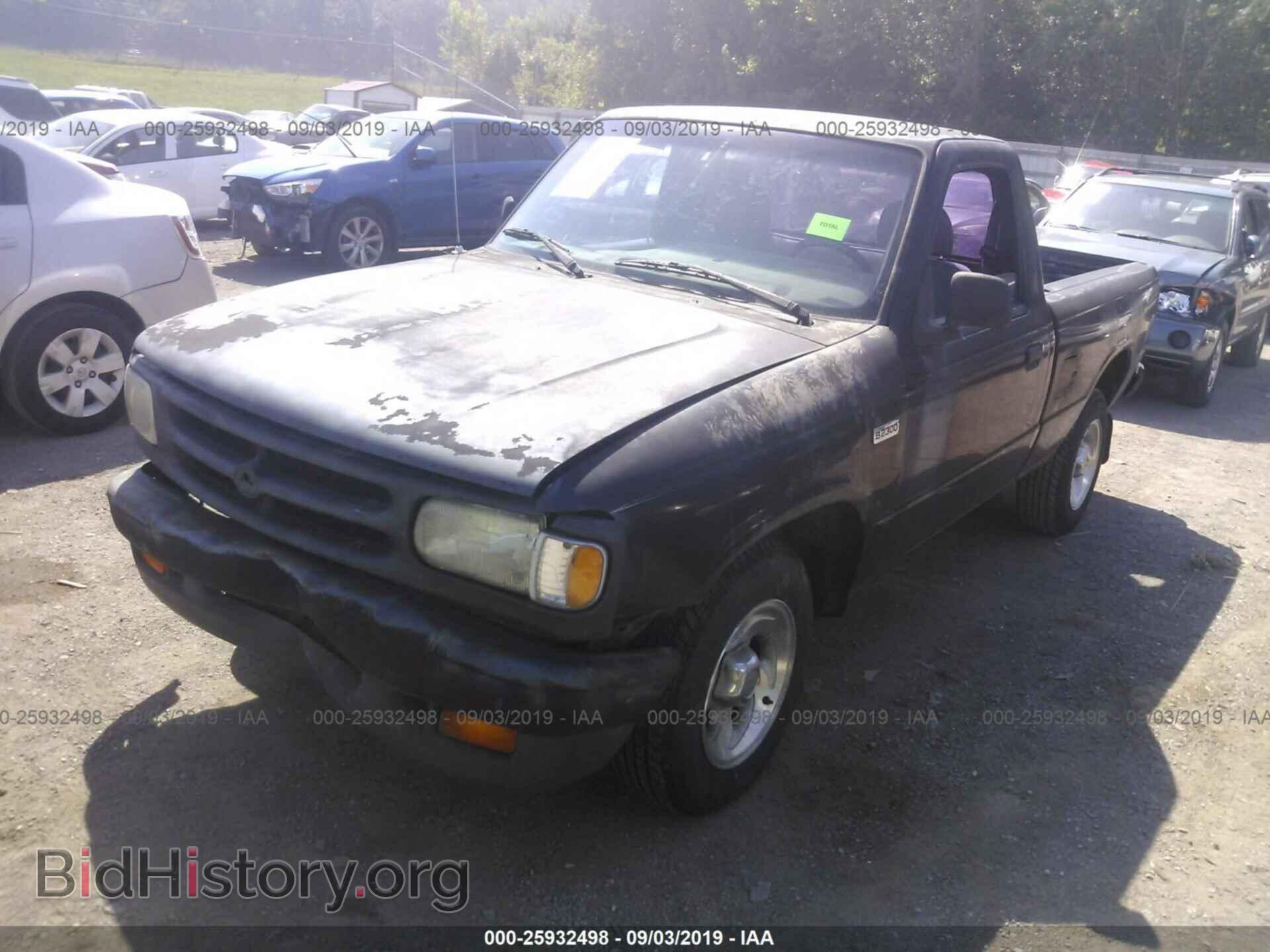 1994 MAZDA B2300 - VIN: 4F4CR12A1RTM74038 - Photo 2