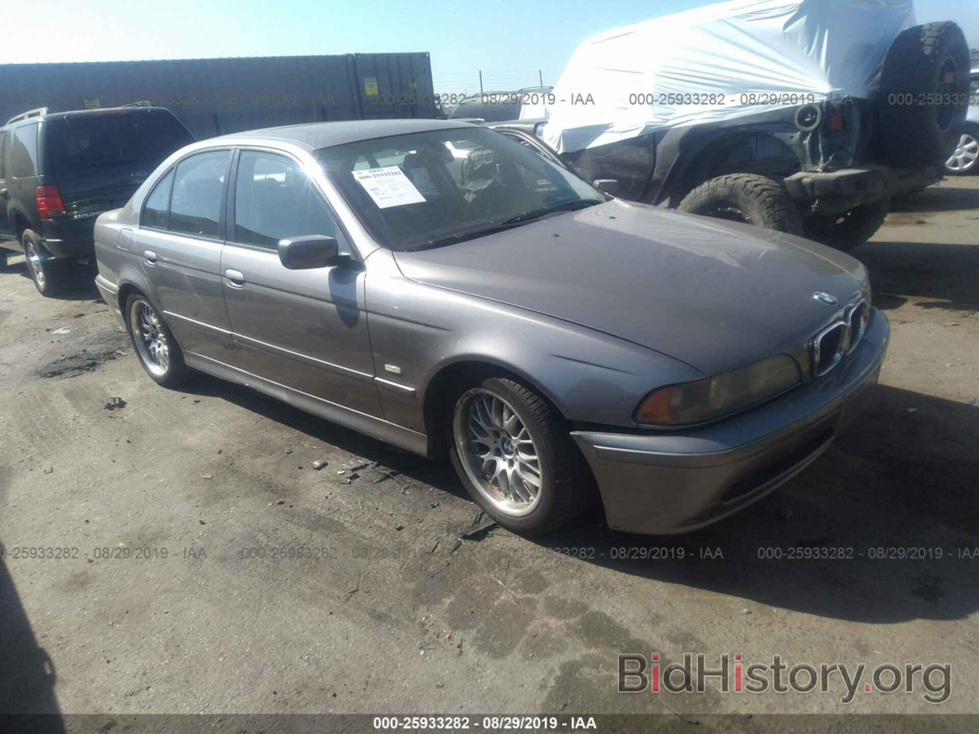 Photo WBADT63443CK29713 - BMW 530 2003