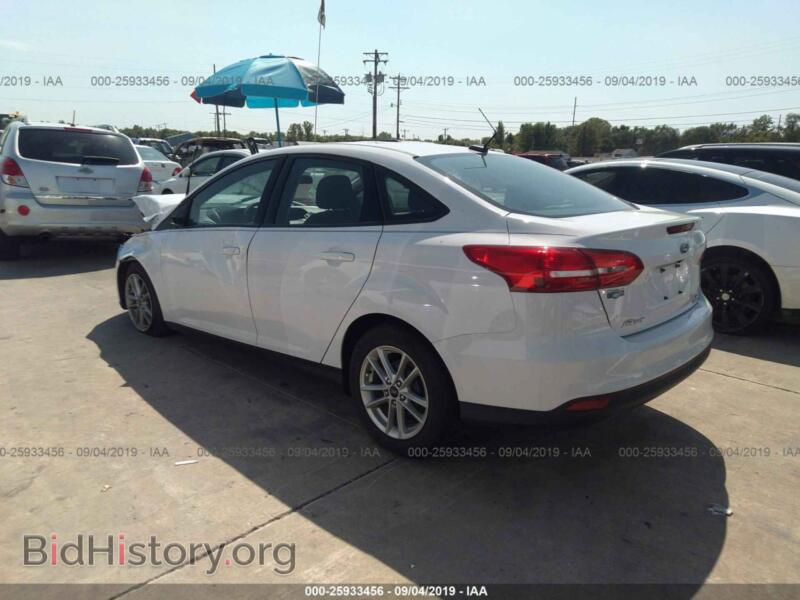 2016 Ford FOCUS (VIN 1FADP3F21GL324354) — photo 3 of 10