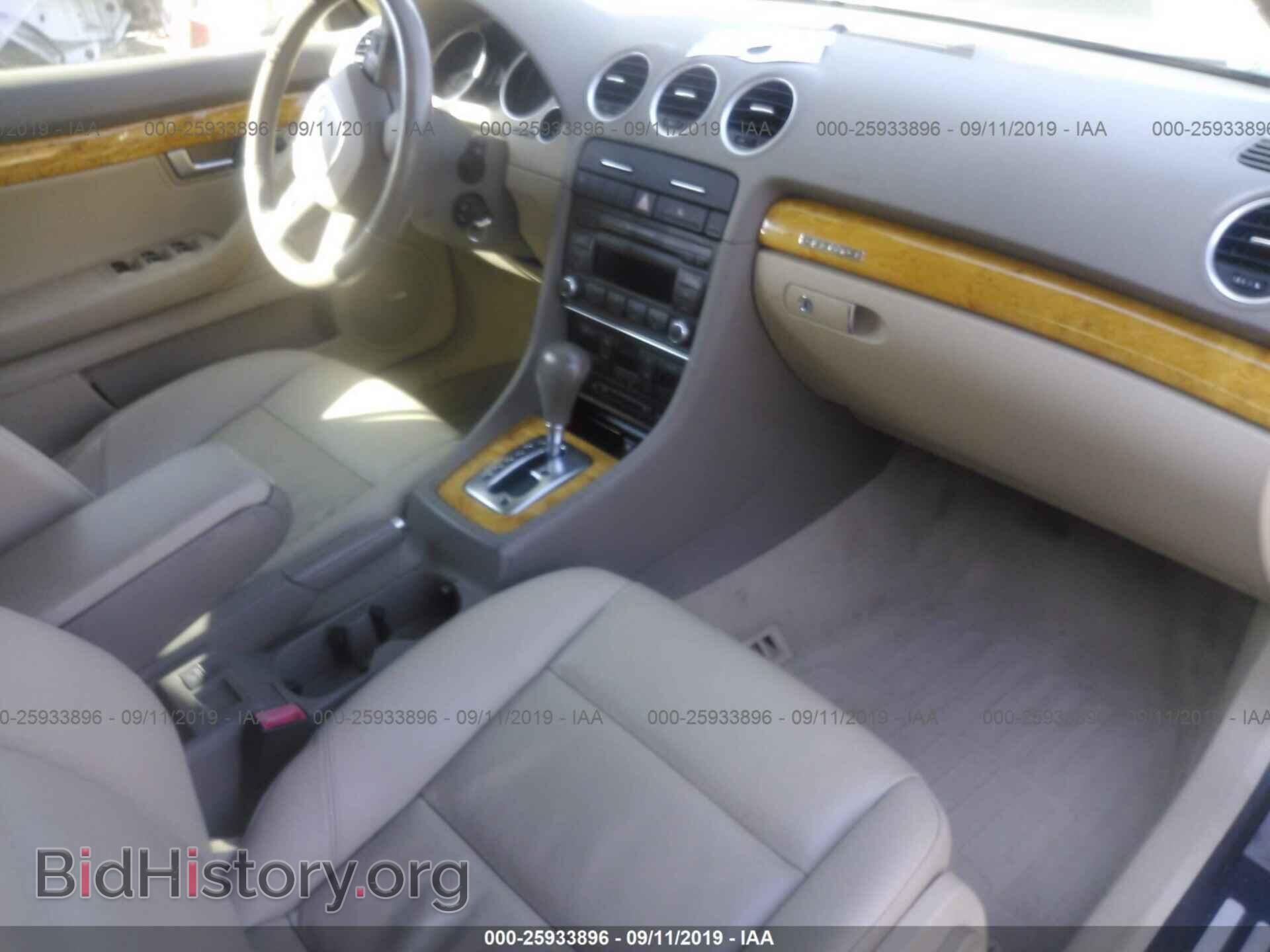 2009 AUDI A4 - VIN: WAUDF48H39K011378 - Фото 5