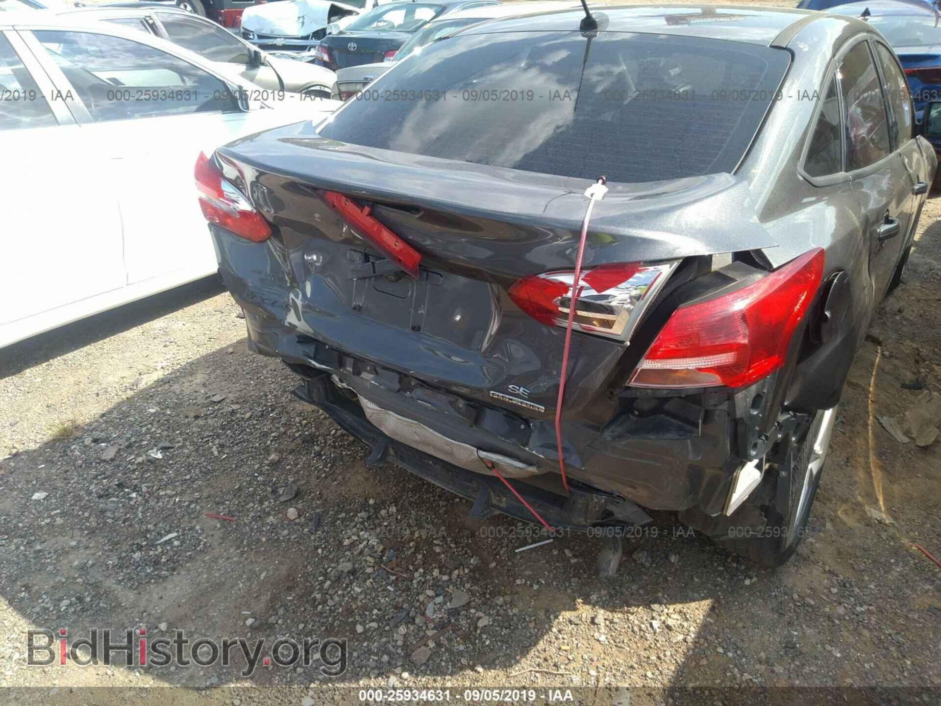 2016 FORD FOCUS - VIN: 1FADP3F21GL287824 - Фото 6