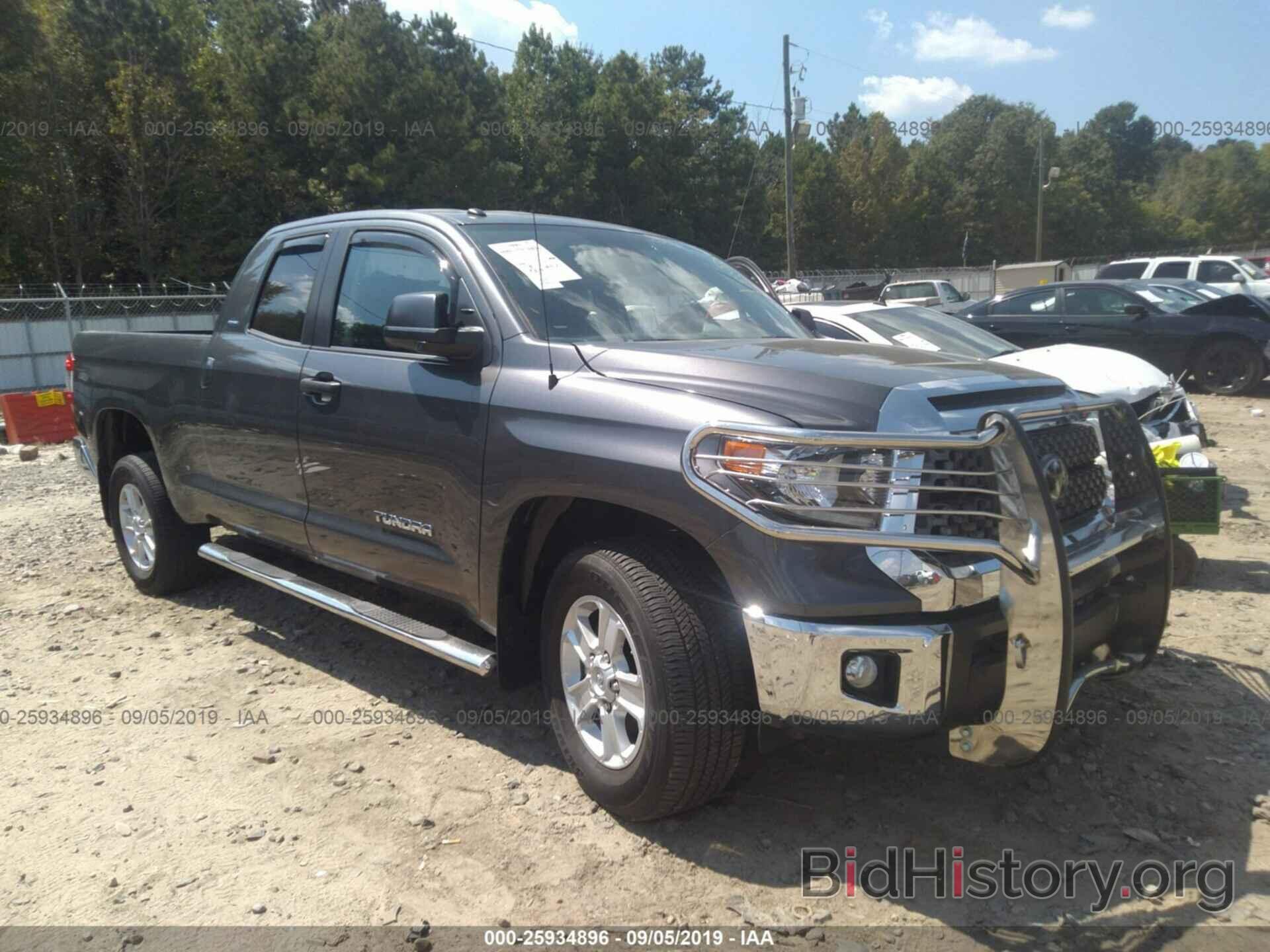 Photo 5TFRM5F11JX122934 - TOYOTA TUNDRA 2018