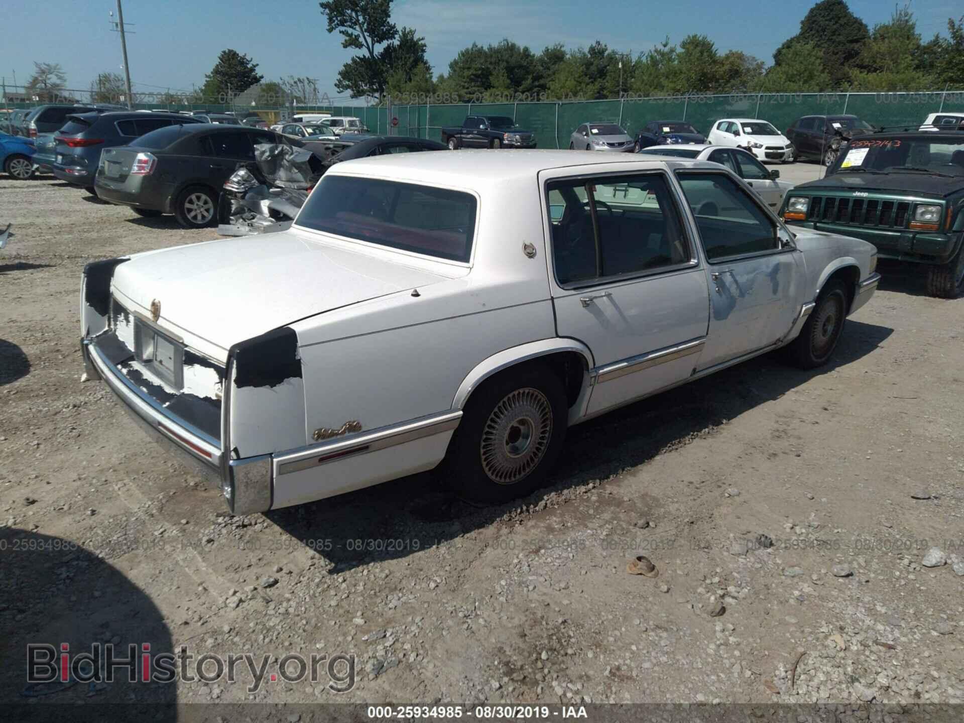 1993 CADILLAC DEVILLE - VIN: 1G6CD53B9P4304378 - Photo 4