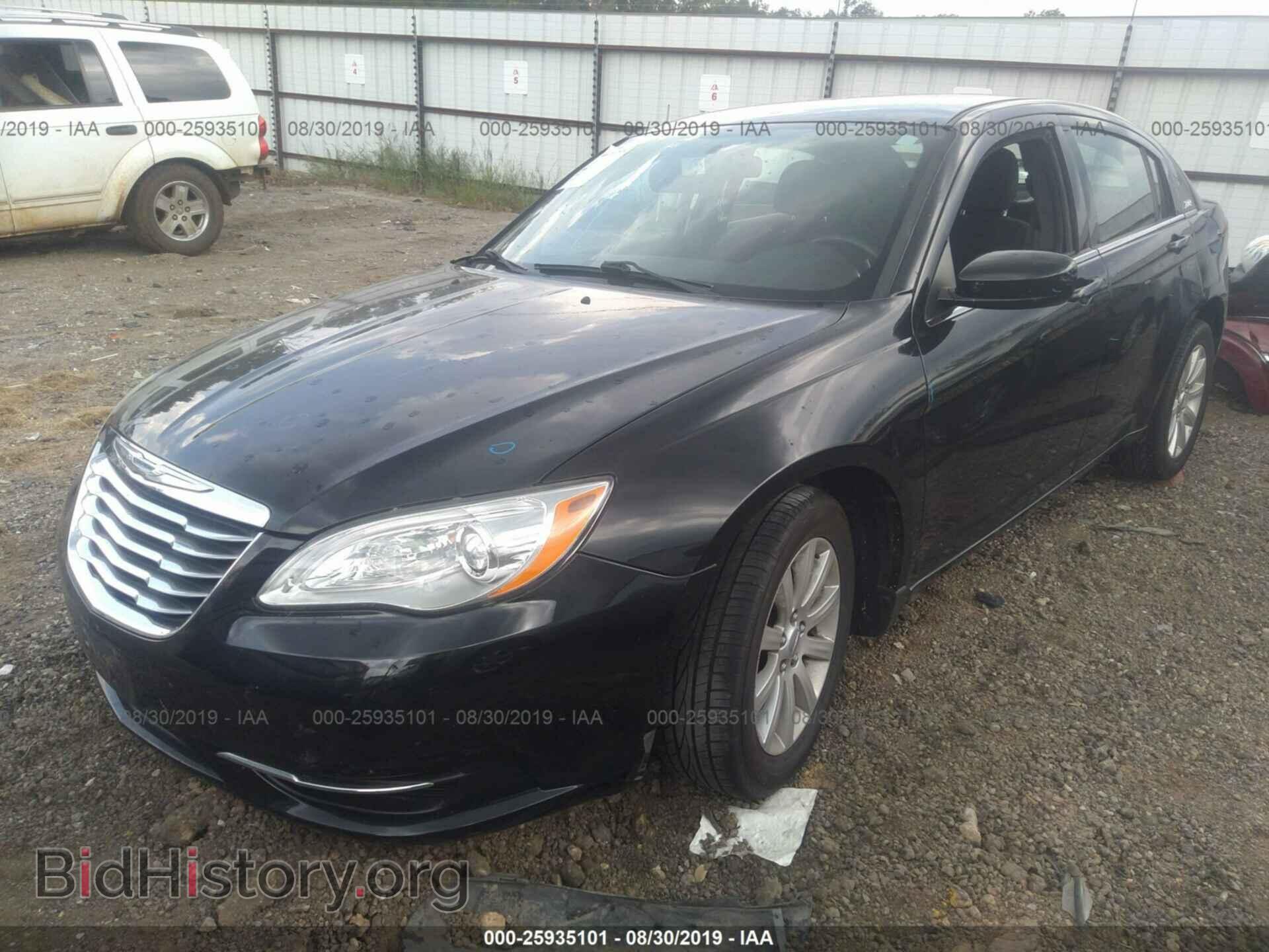 2012 CHRYSLER 200 - VIN: 1C3CCBBB1CN226896 - Фото 2