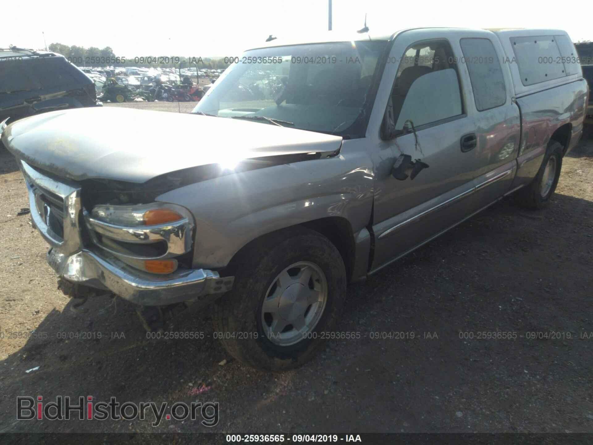 2003 GMC NEW SIERRA - VIN: 2GTEC19T931319504 - Фото 2