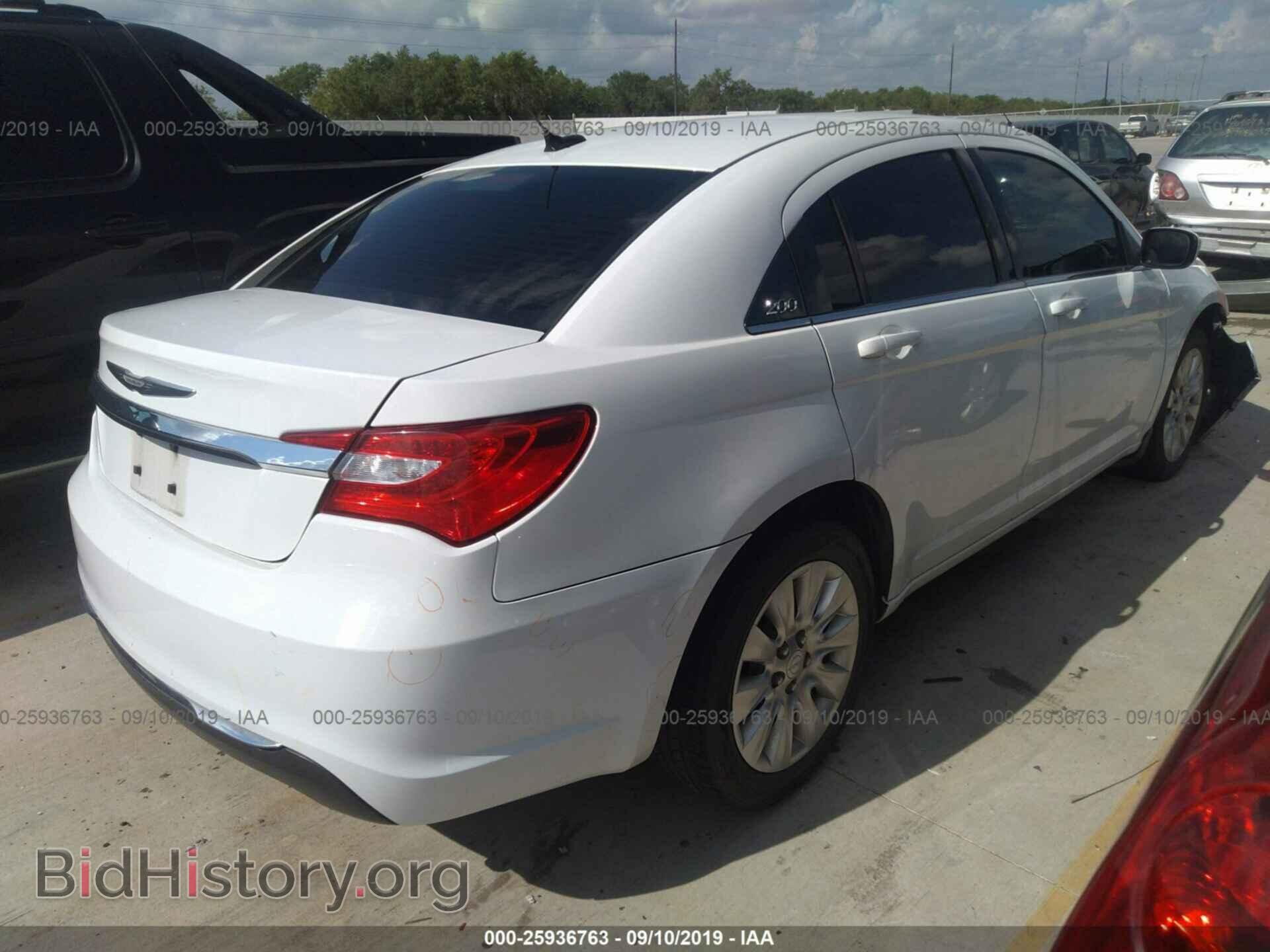 2012 CHRYSLER 200 - VIN: 1C3CCBAB7CN124780 - Photo 4