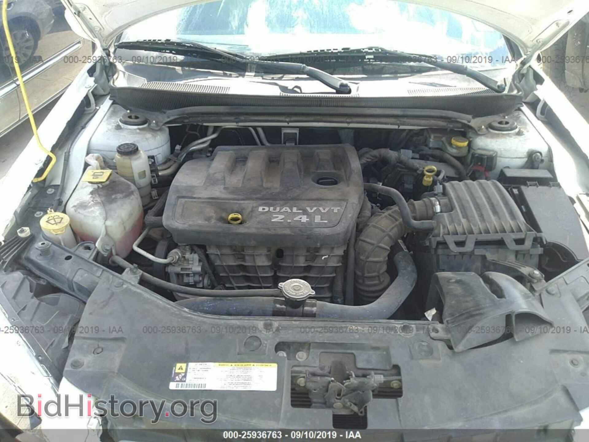 2012 CHRYSLER 200 - VIN: 1C3CCBAB7CN124780 - Photo 10