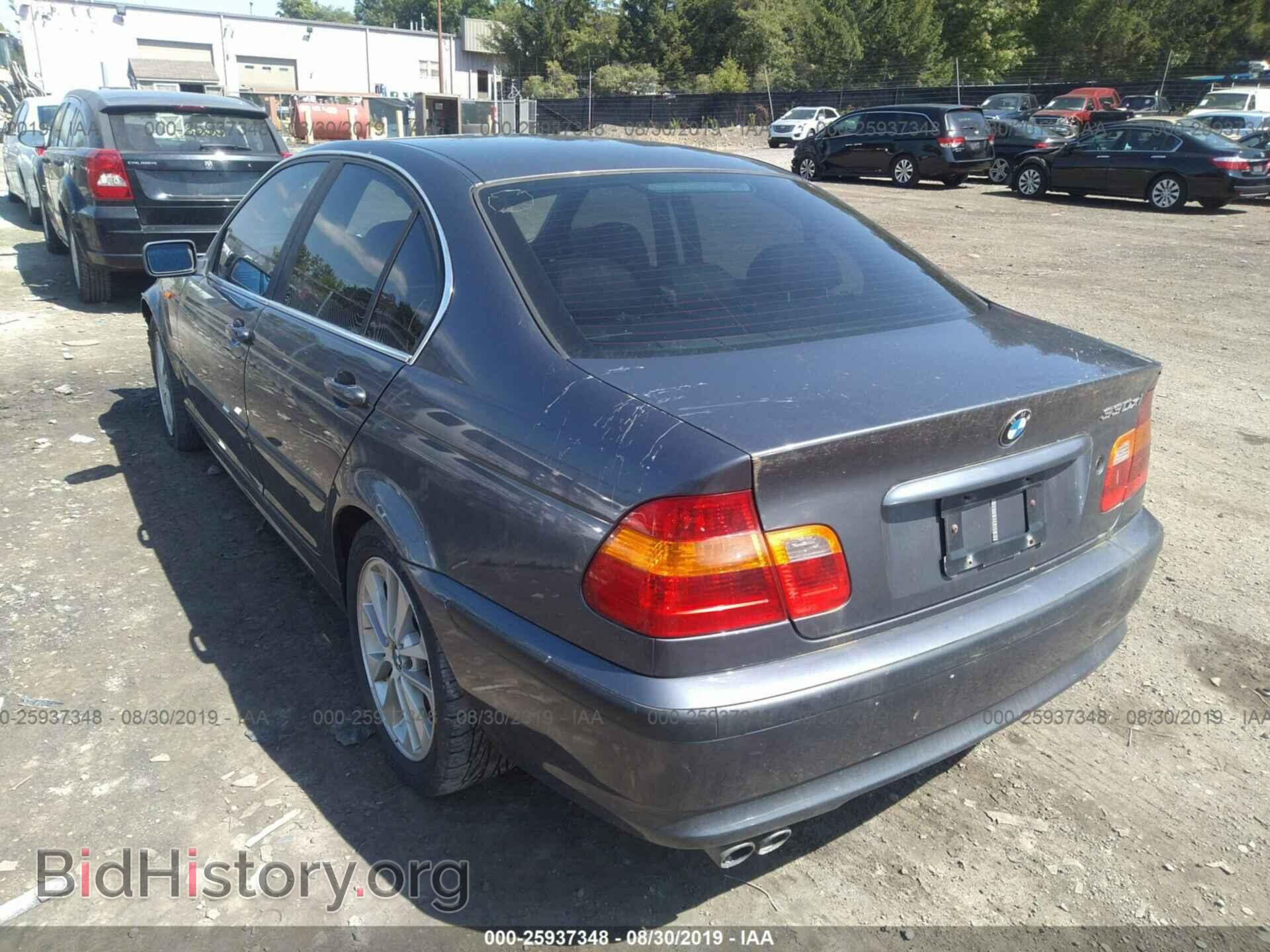 2003 BMW 330 - VIN: WBAEW53453PG09578 - Фото 3