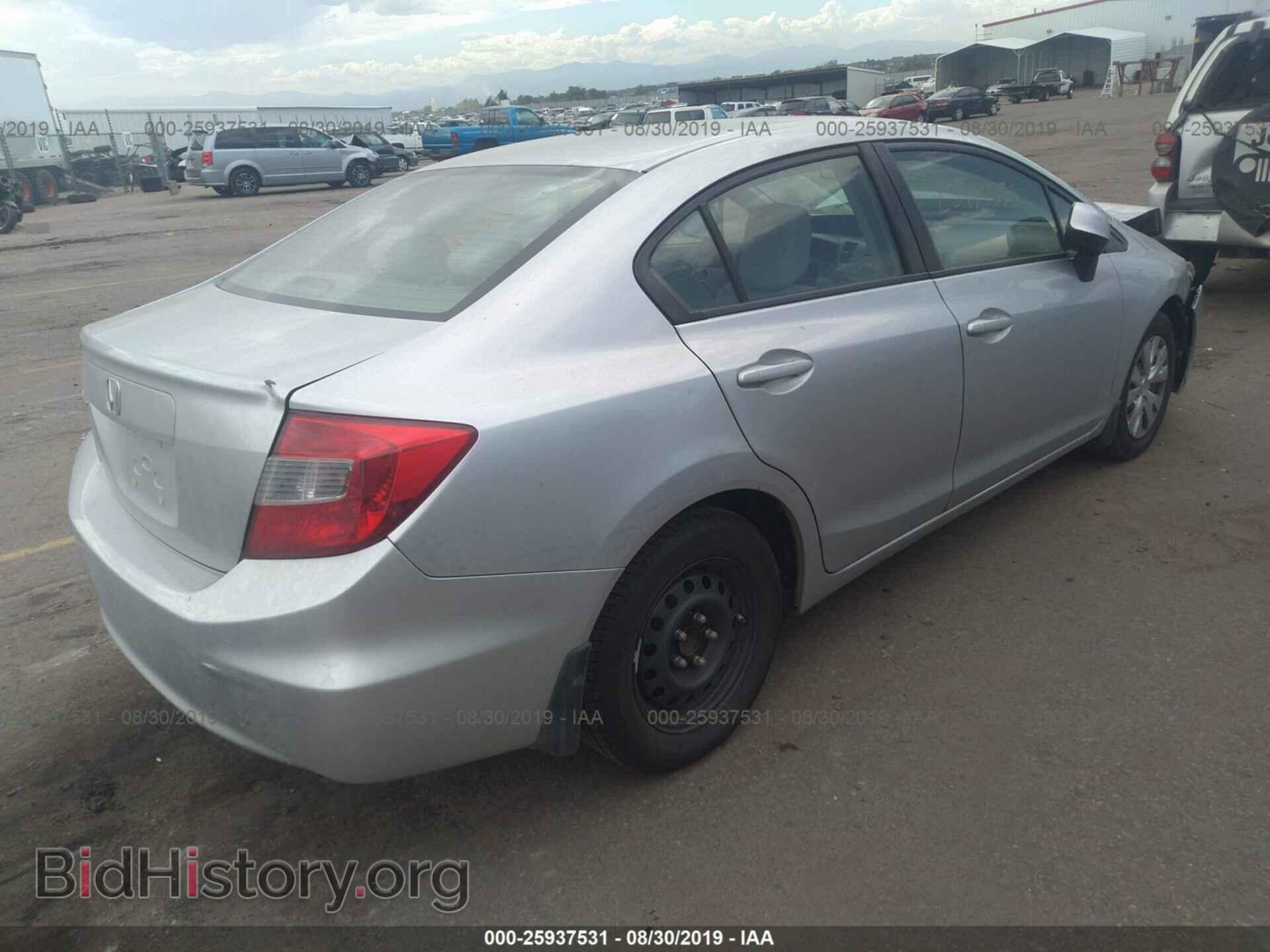 2012 HONDA CIVIC - VIN: 2HGFB2E55CH528705 - Фото 4